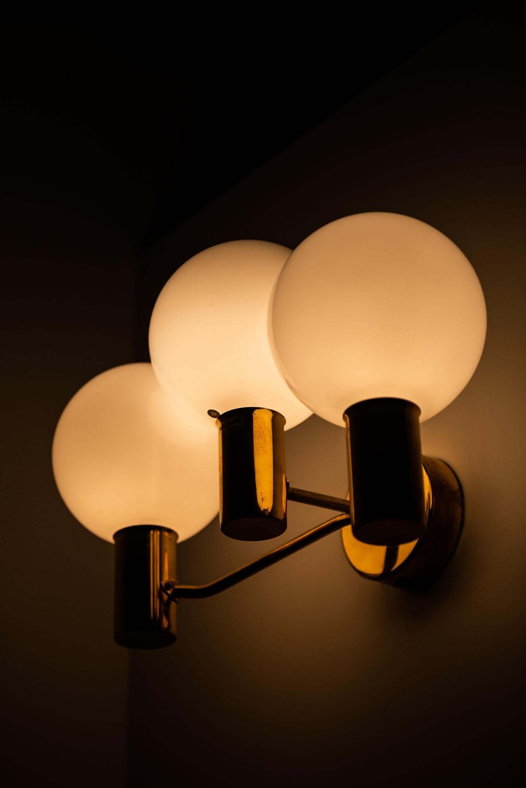 Hans Agne Jakobsson Wall Lamps Model V 149/3 By Hans Agne Jakobsson Ab In Sweden photo Lighting