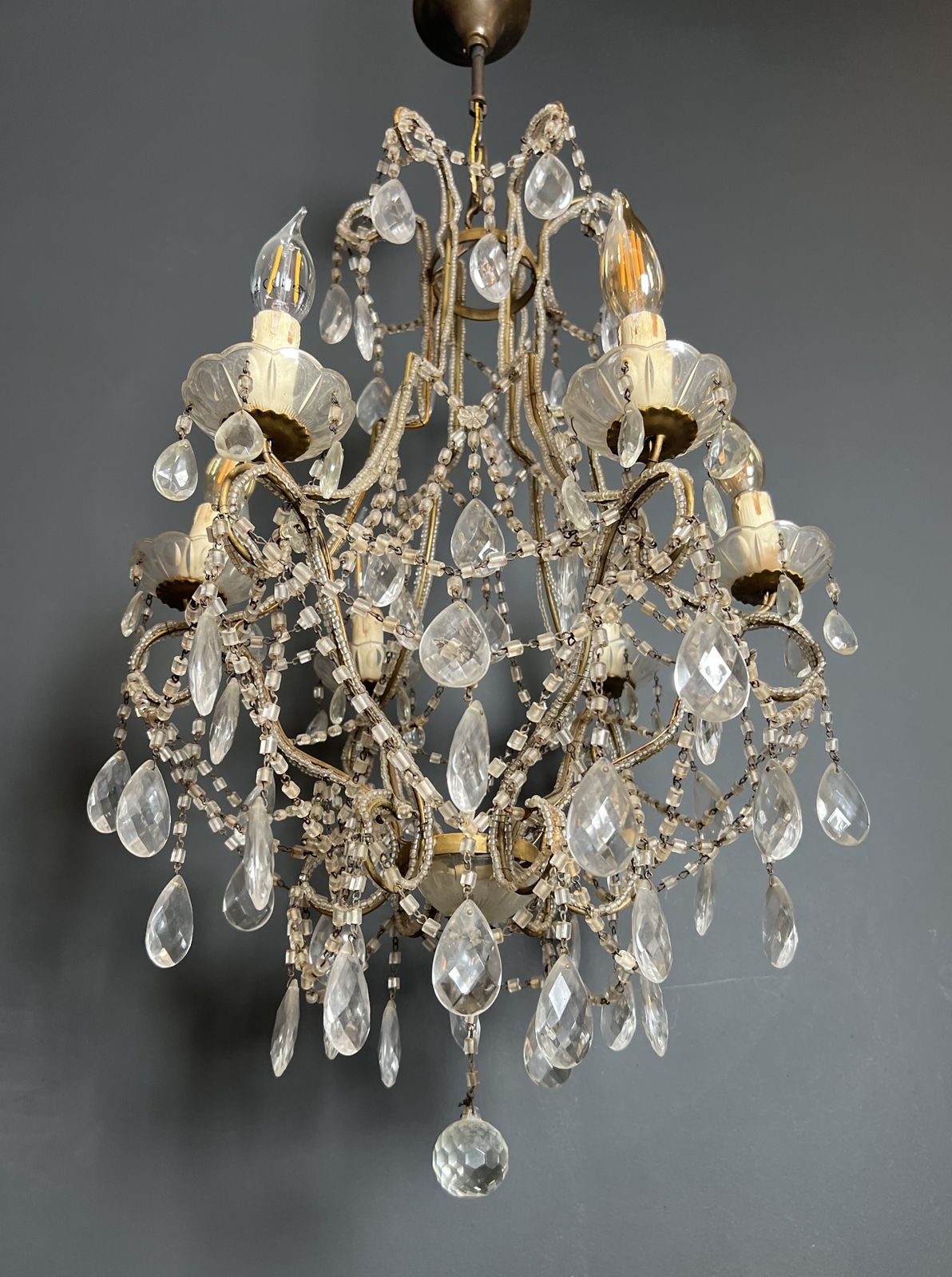 Italian Pearl And Crystal Chandelier photo 1950.0