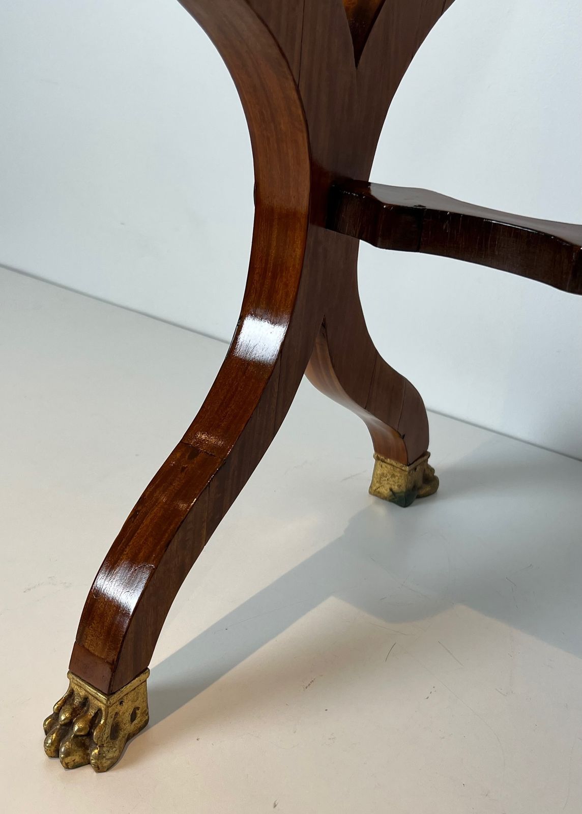 photo furniture Mahogany Jardinière With Amaranth Inlay And "X" Base And Bronze Claw Feet From The Charles X Period