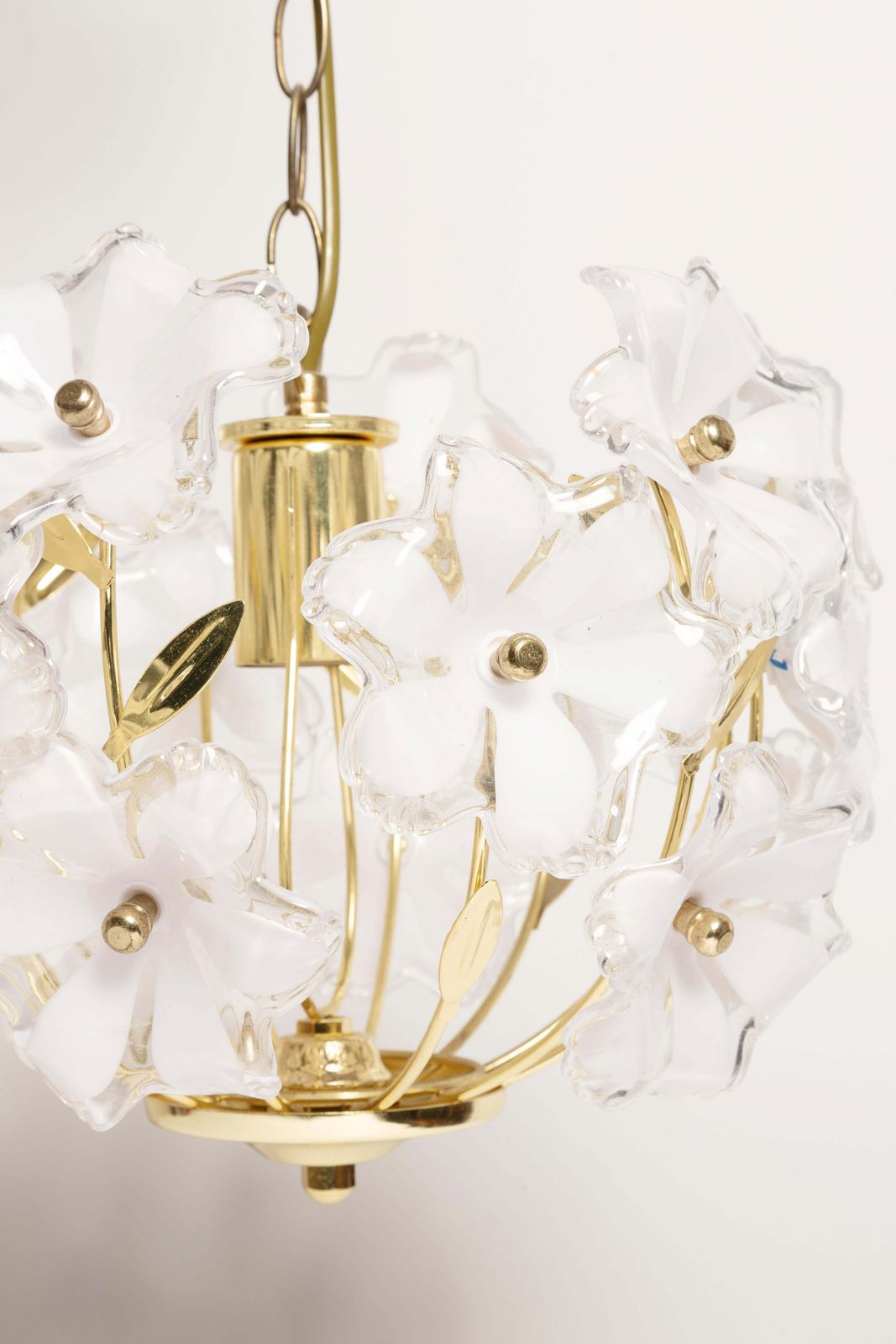 Mid Century, Hollywood Regency Medium Ceiling Lamp, White Flowers, Italy, 1960s photo 425.0