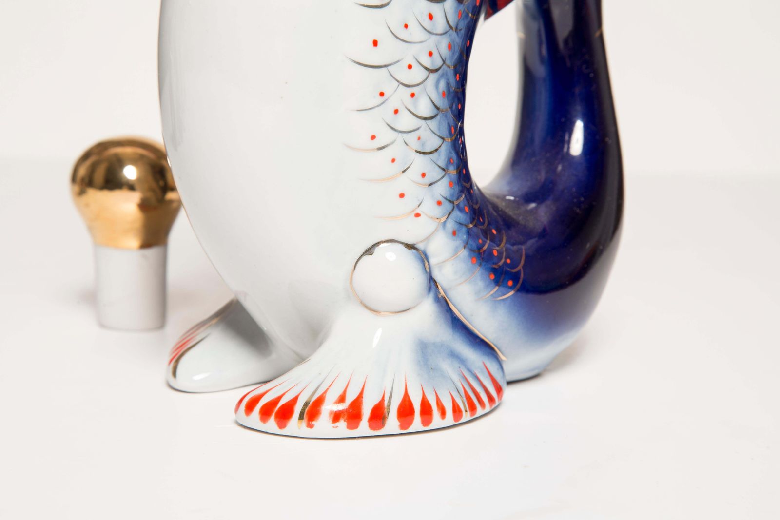 photo vinterior Blue Fish Glass Decanter And Glasses, 20th Century, Europe, 1960s