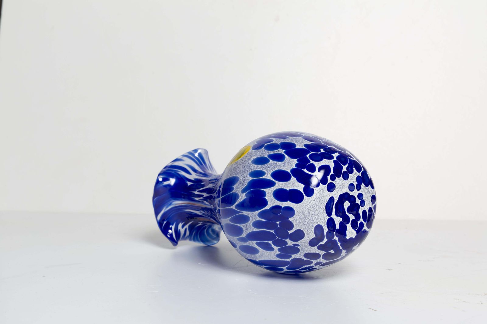 photo furniture Mid Century Vintage Blue Dots Small Murano Vase, Italy, 1960s
