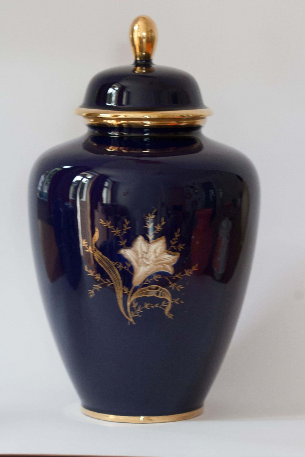 221.0 Mid Century Big Porcelain Hand Painted Flowers Vase Candy Box, Germany, 1960s photo