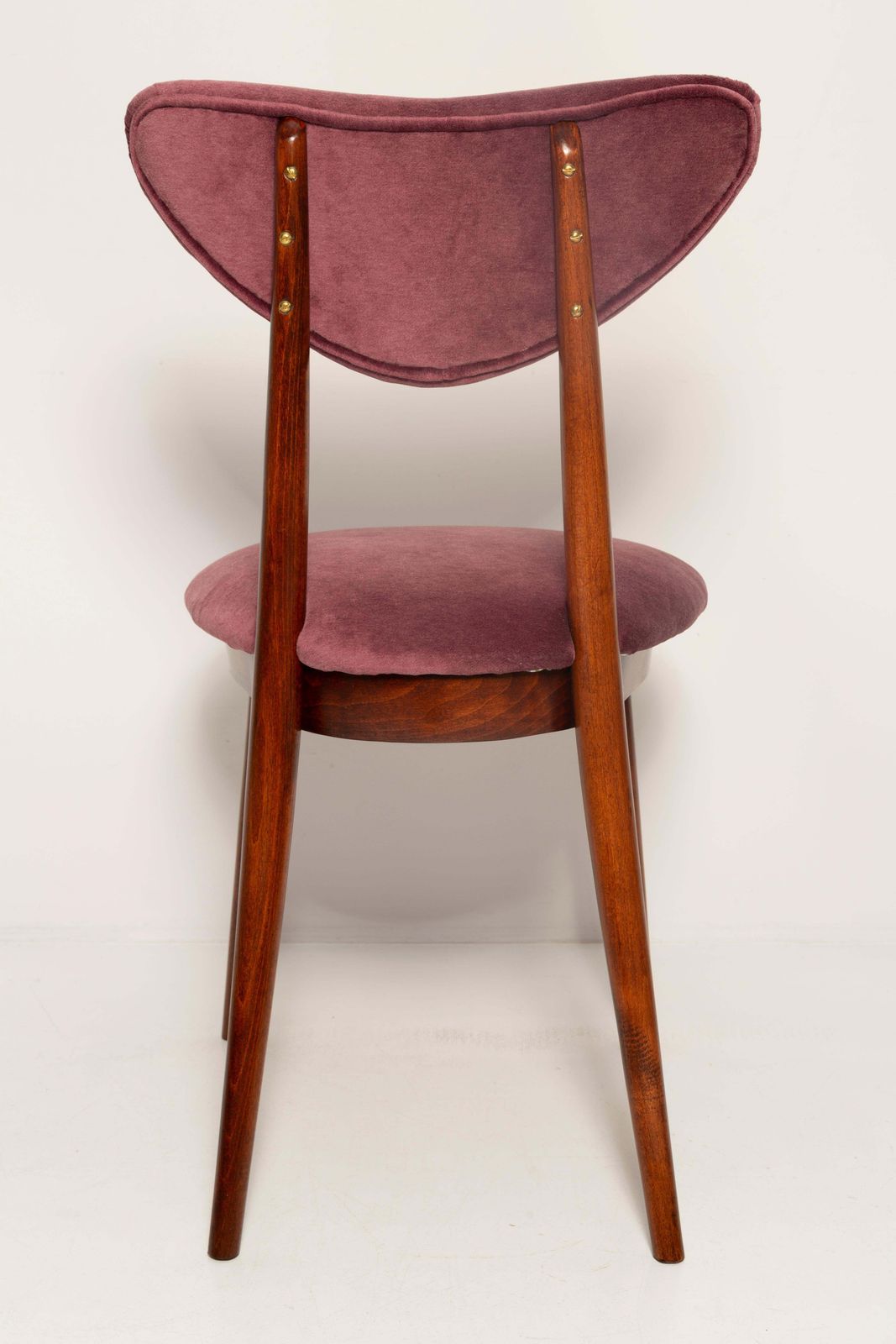 photo vinterior Midcentury Plum Violet Velvet Heart Chair, Europe, 1960s