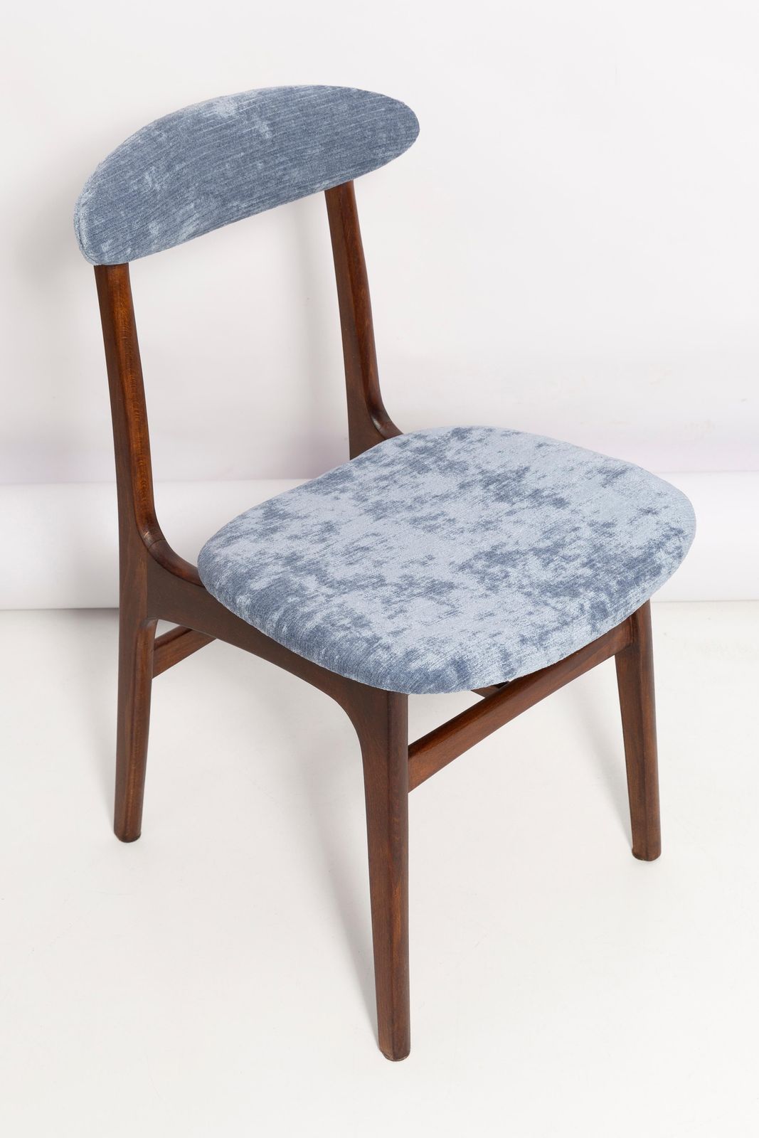 Two Mid Century Lavender Velvet Chairs Designed By Rajmund Halas, Poland, 1960s photo for sale