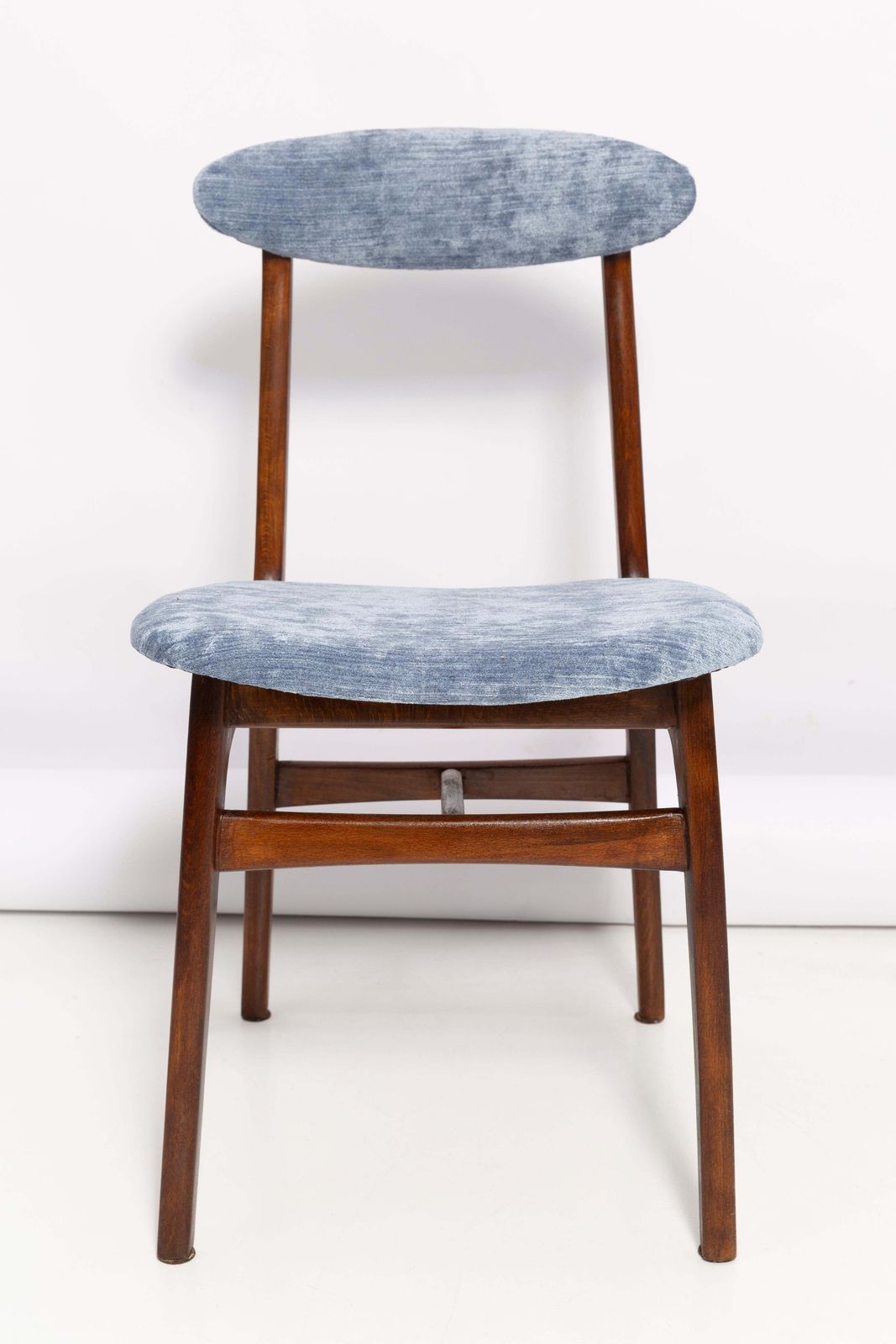 Two Mid Century Lavender Velvet Chairs Designed By Rajmund Halas, Poland, 1960s photo Furniture