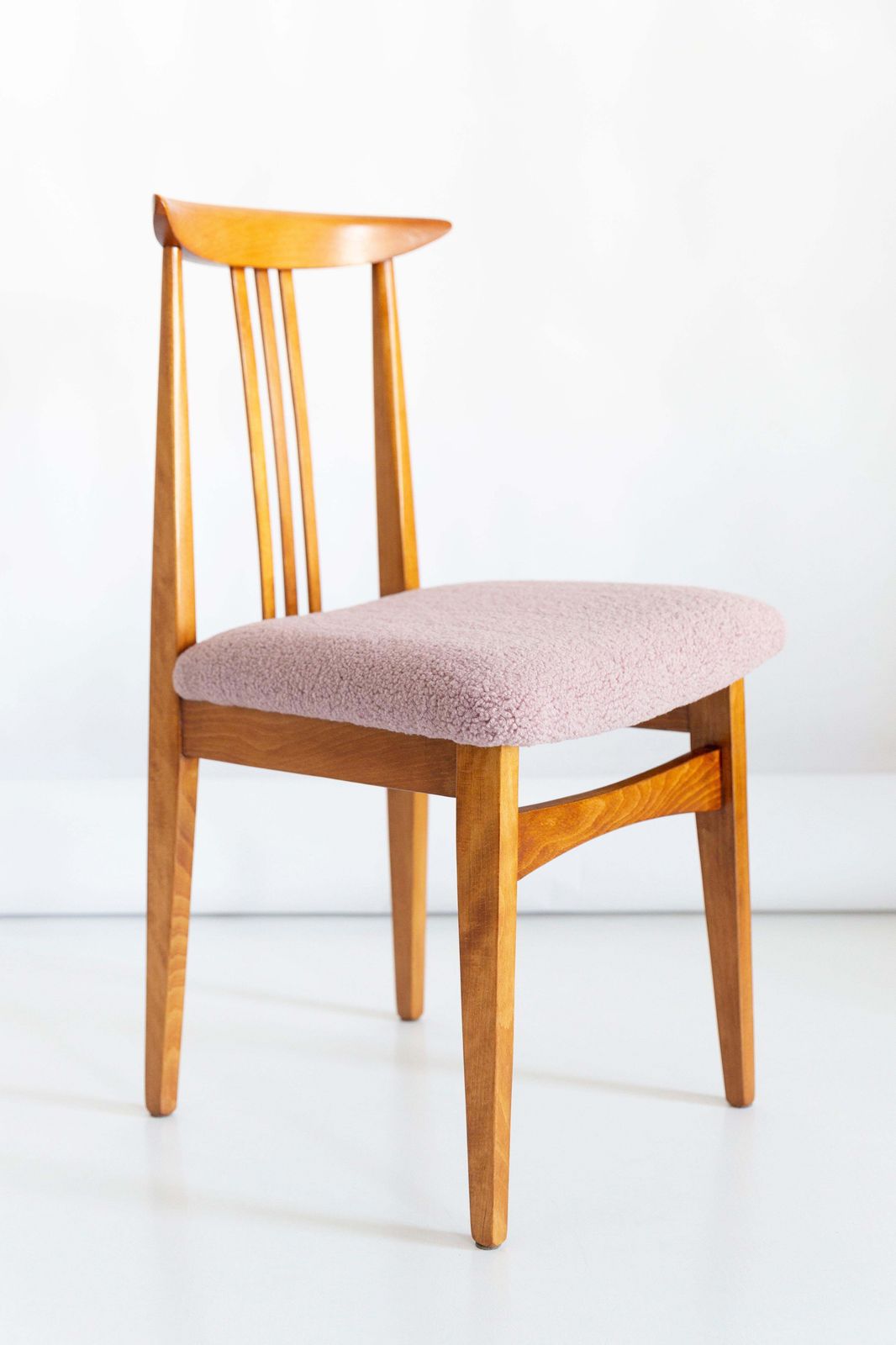photo furniture Mid Century Modern Pink Boucle Chair, Designed By M. Zielinski, Europe, 1960s