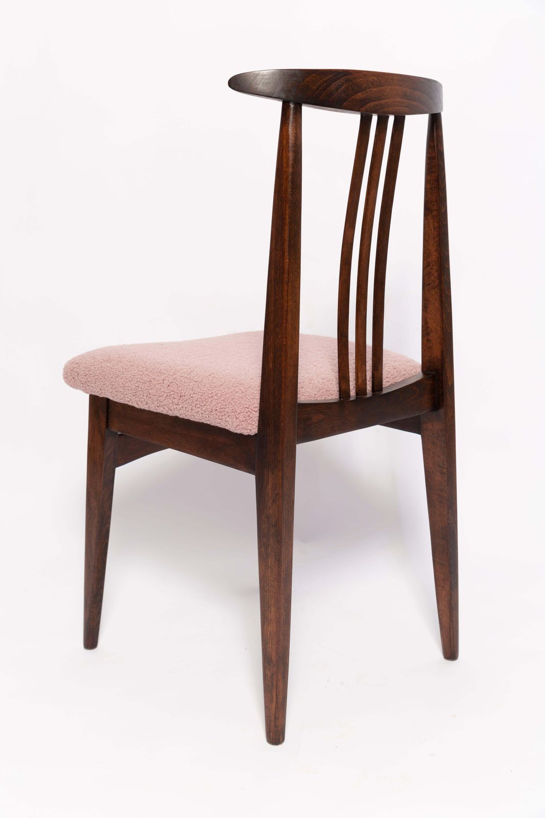 Mid Century Roze Boucle Fauteuil, Walnoothout, Door M. Zielinski, Europa, Jaren 1960 photo vintage