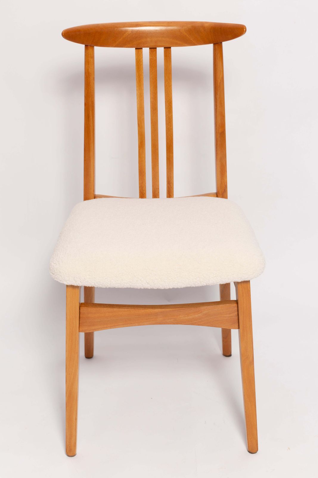Mid Century Crèmekleurige Ivoren Bouclé Fauteuil, Ontworpen Door M. Zielinski, Europa, Jaren 1960 photo 510.0