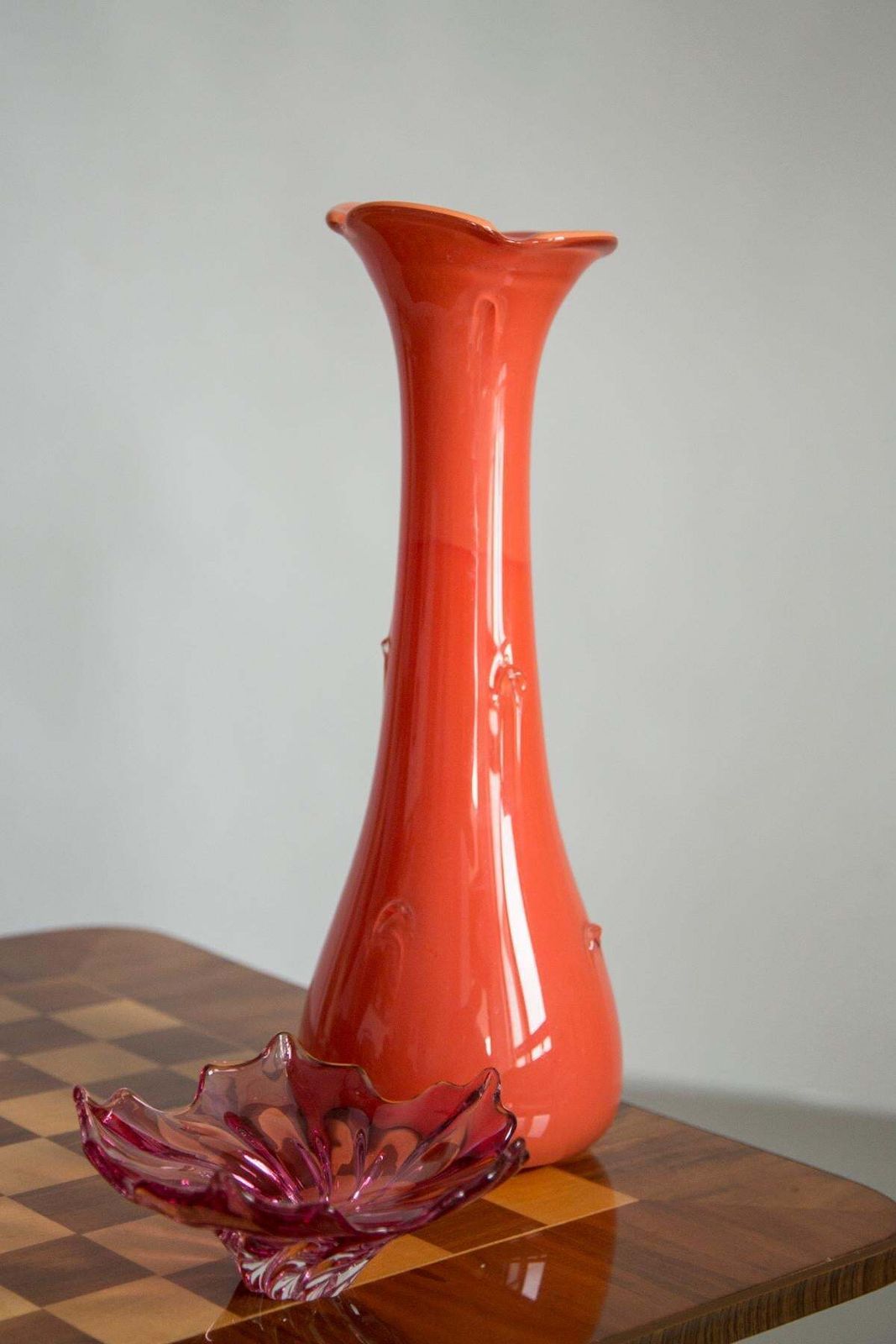 Mid Century Artistic Glass Big Orange Vase, Tarnowiec, Sulczan, Europe, 1970s photo furniture