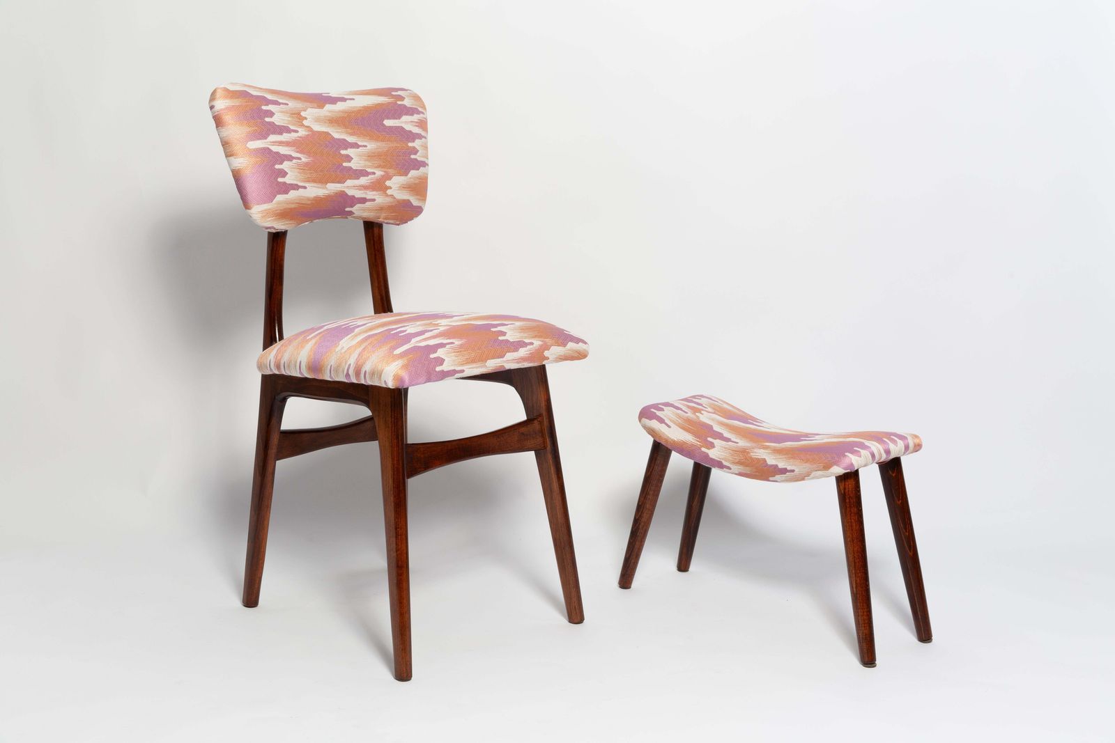 Mid Century Butterfly Chair And Stool Fandango Jacquard, Dark Wood, Europe 1960s photo for sale