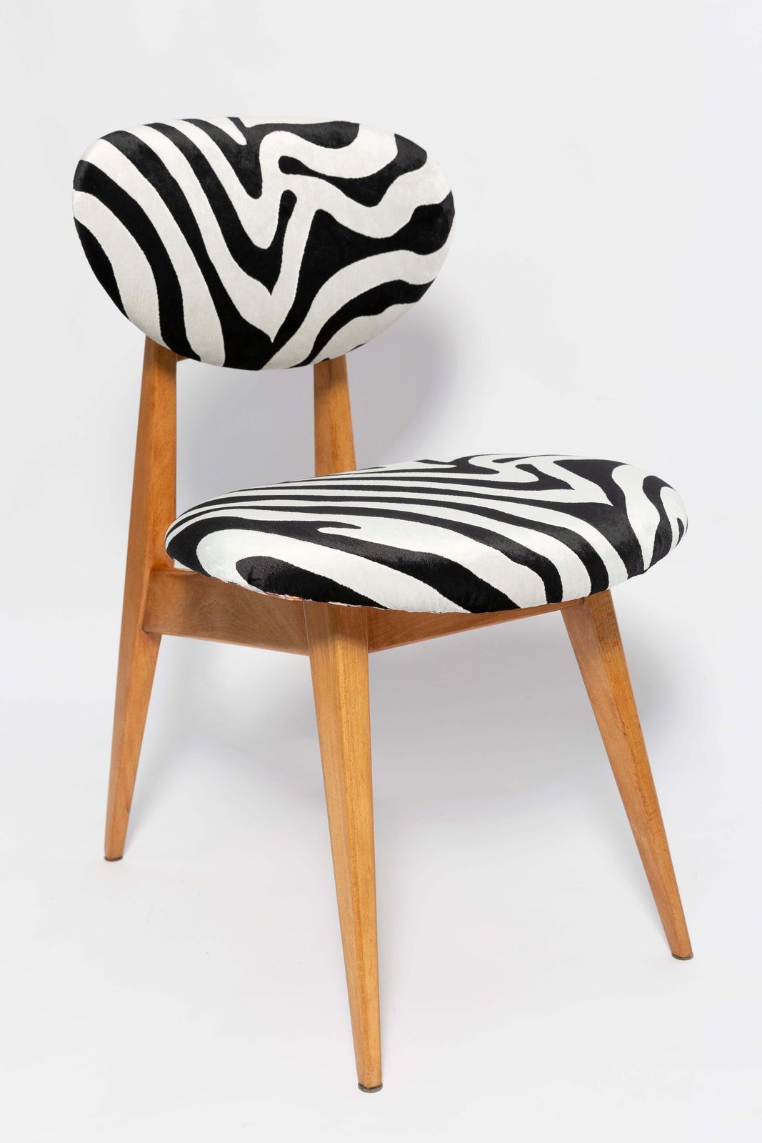 Mid Century Zebra Chair, Type 200/128, By J. Kedziorek, Europe, 1960s photo for sale