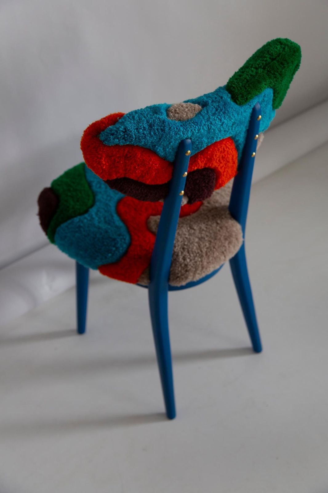 Mid Century Heart Chair In Hand Tufting Blue Green Wool, Europe, Poland, 1960s photo vintage