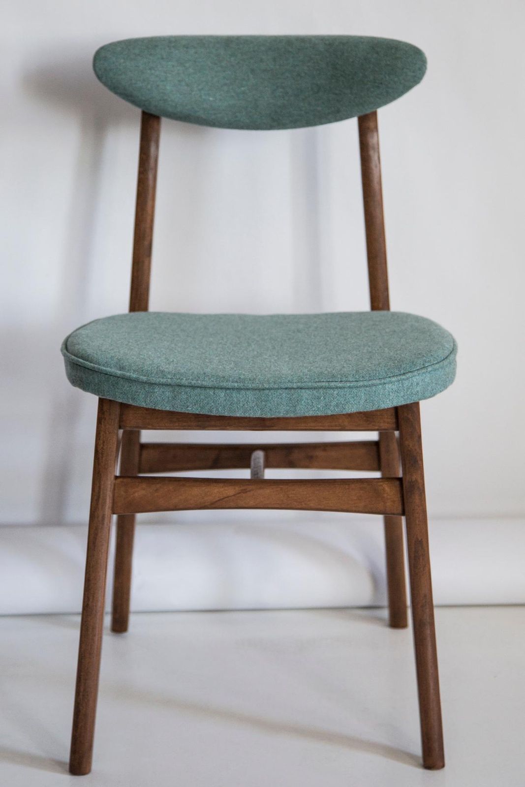 Meubels Paar Mid Century Stoelen, Groen Wol, Halas, Polen, Jaren 1960 photo