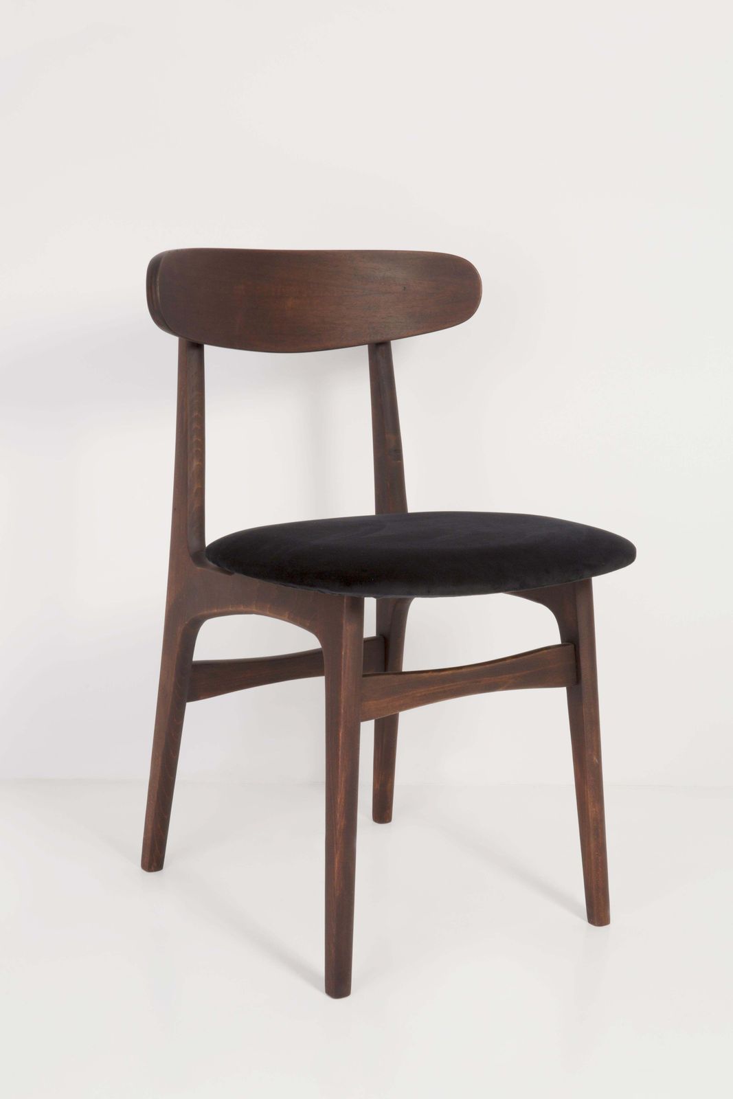 photo furniture Set Of Four 20th Century Black Velvet Chairs, 1960s