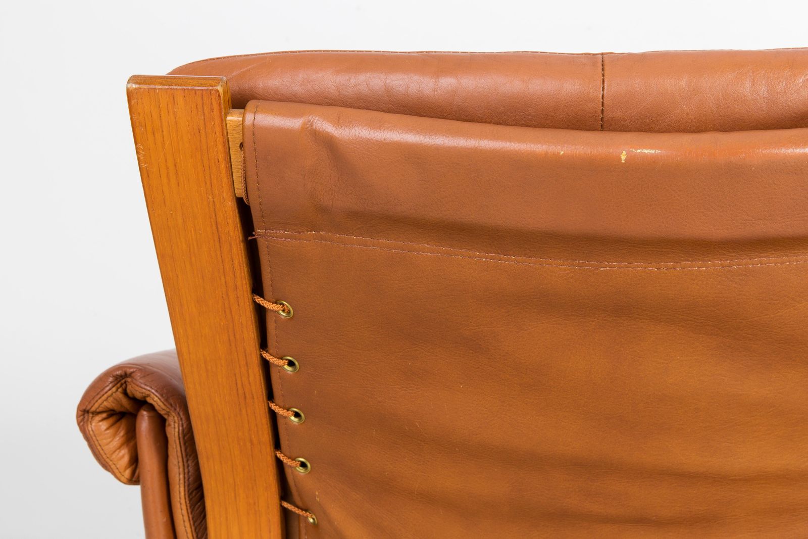 20th Century Teak Wood Kengu Sofa, Elsa & Nordahl Solheim For Rybo Rykken, 1970s photo vintage