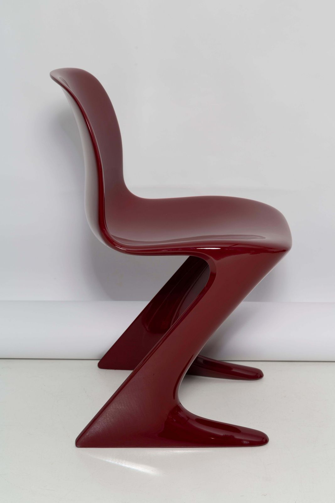 Paar Donkerrode Wijnkleurige Kangaroo Stoelen, Ontworpen Door Ernst Moeckl, Duitsland, 1968 photo buy