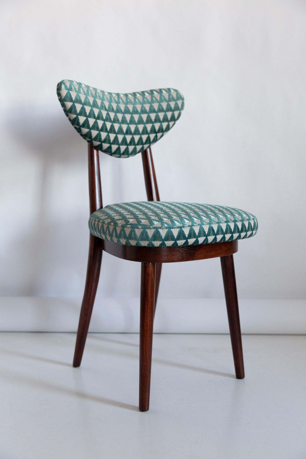 Mid Century Heart Chair In Amuleto Green Velvet, Europe, 1960s photo buy