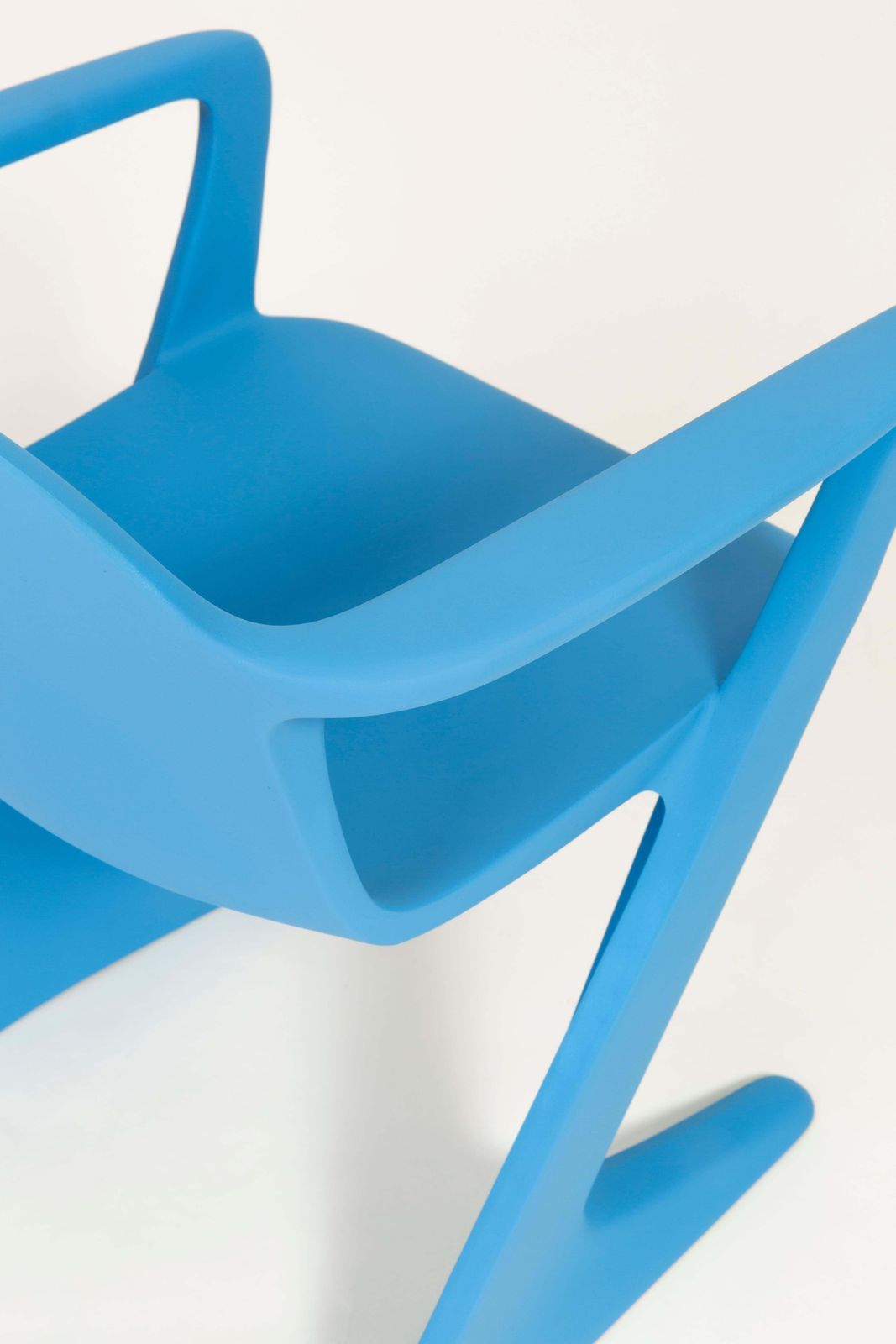 photo buy Set Of Two Blue Kangaroo Chairs Designed By Ernst Moeckl, Germany, 1968