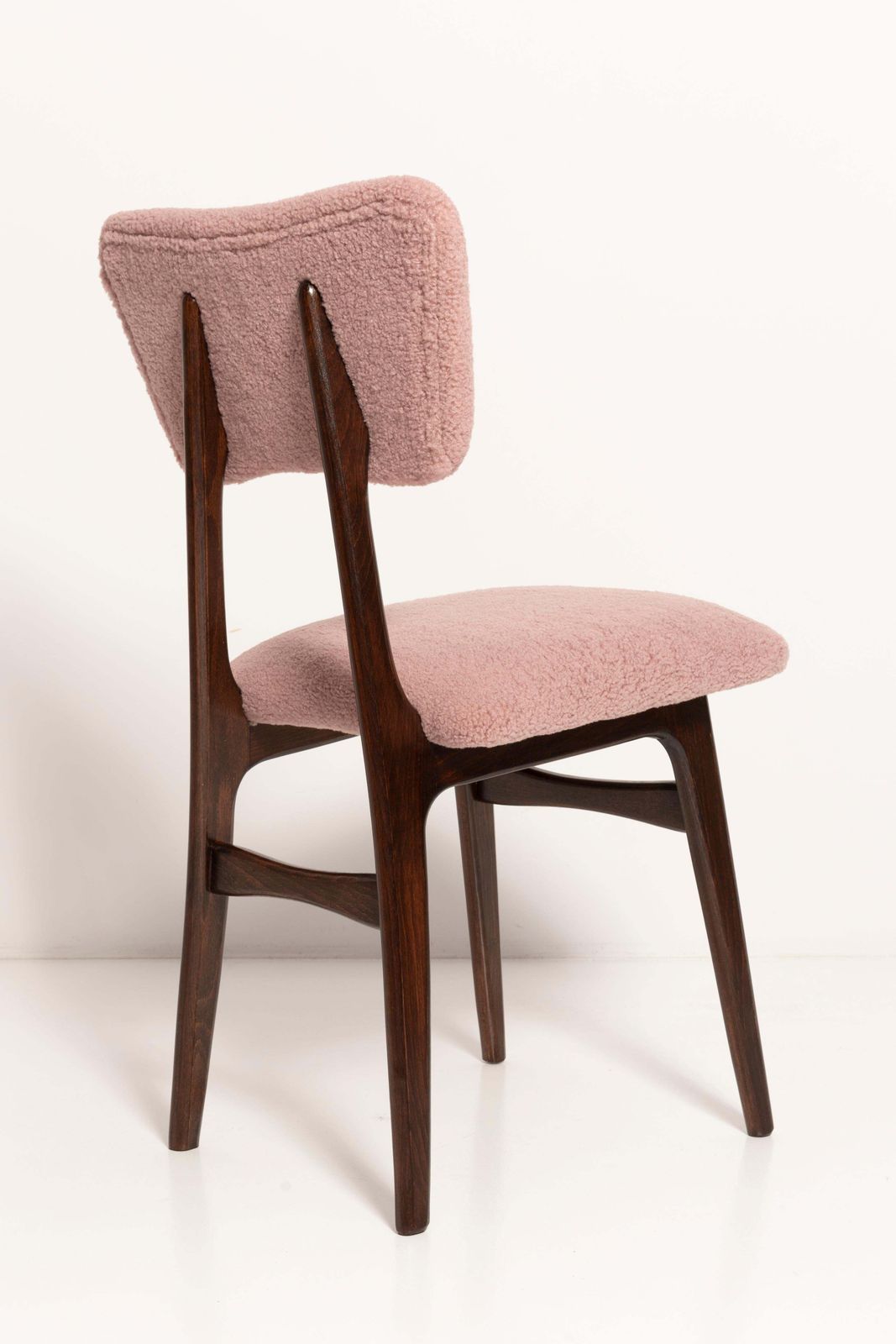 photo for sale Set Of Four Mid Century Butterfly Dining Chairs, Pink Boucle, Europe, 1960s