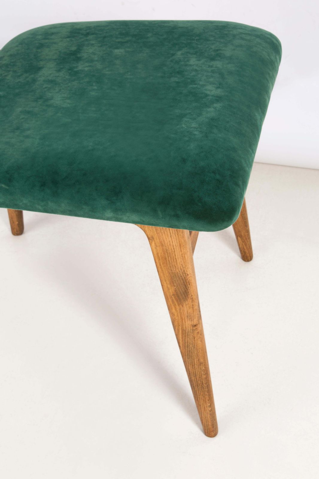 Set Van Zes 20e Eeuwse Stoelen Met Donkergroen Velours, Europa, Ca. Jaren 1960 photo vinterior