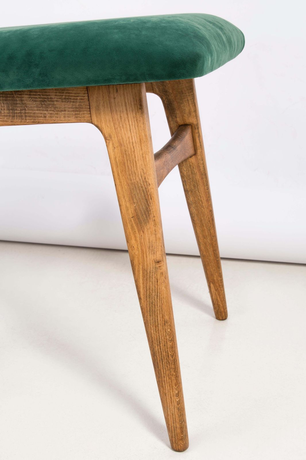 Set Van Zes 20e Eeuwse Stoelen Met Donkergroen Velours, Europa, Ca. Jaren 1960 photo buy