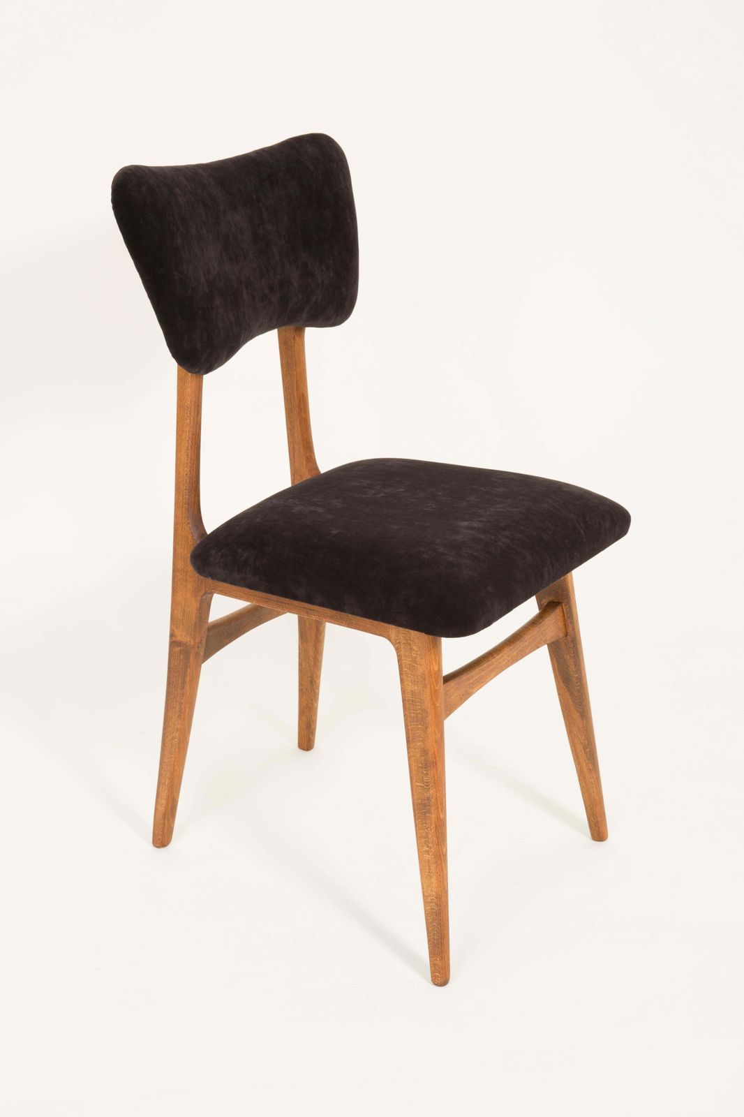 2551.0 Set Van Zes 20e Eeuwse Stoelen Met Zwart Fluweel, Europa, Jaren 1960 photo