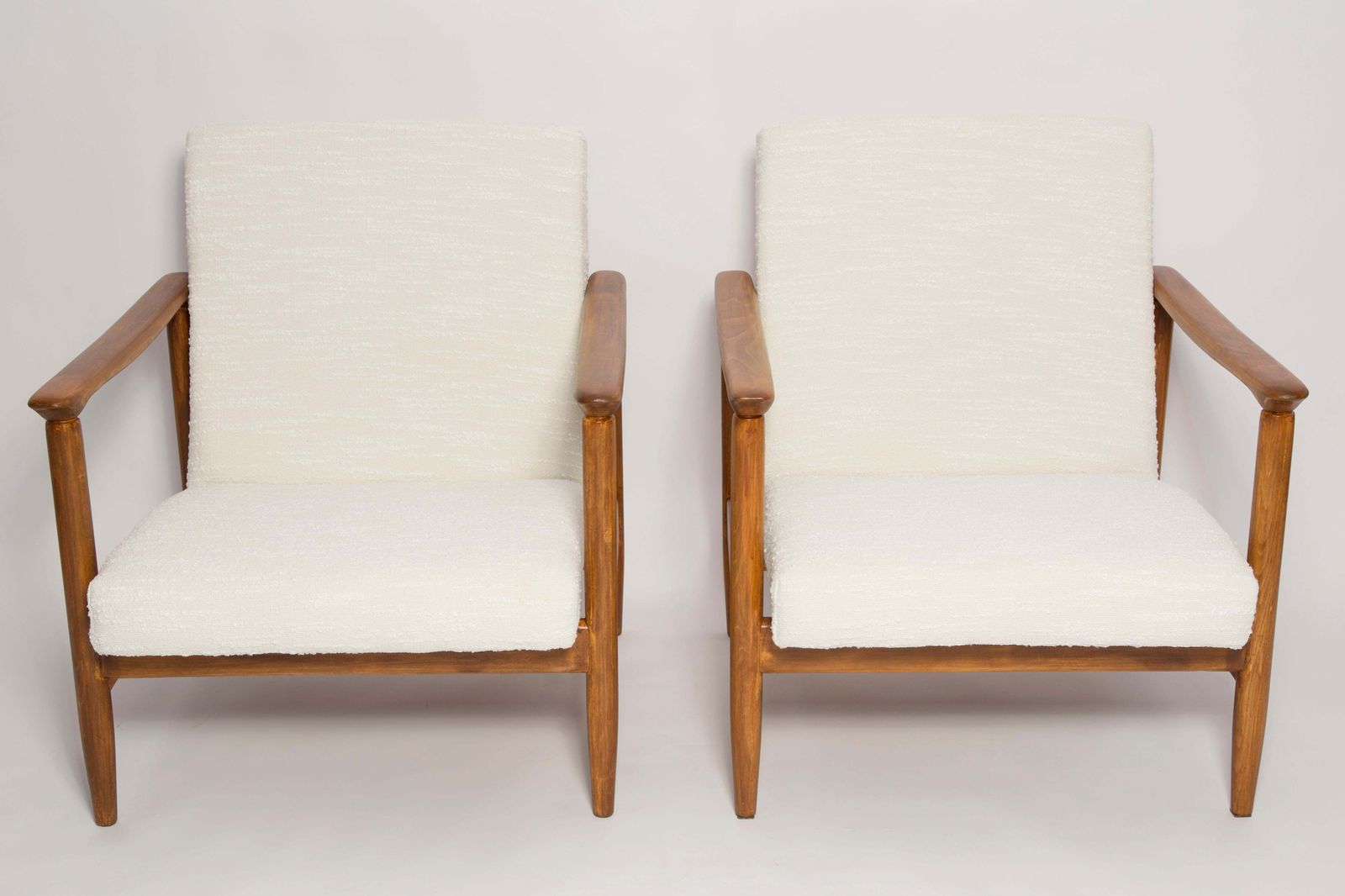 Paar Mid Century Witte Bouclé Fauteuils, Gfm 142, Edmund Homa, Europa, Jaren 1960 photo Meubels