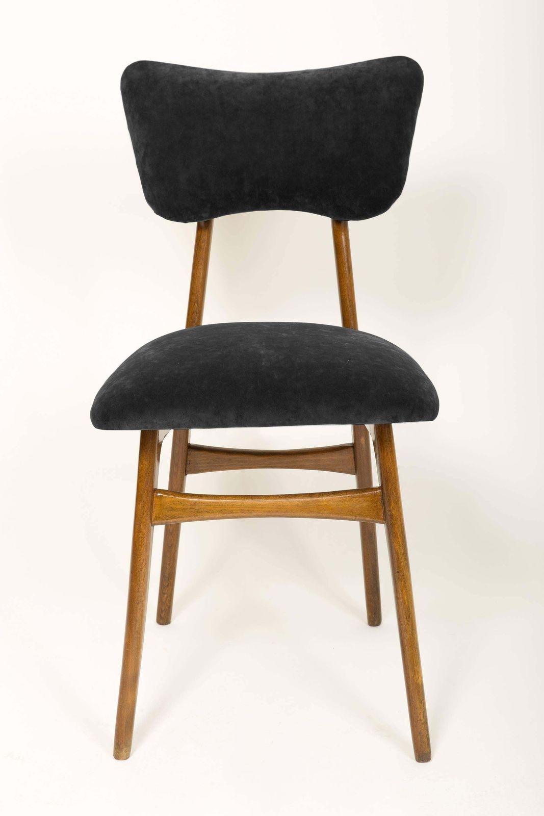 Set Van Zes 20e Eeuwse Zwart Fluwelen Stoelen, Ca. Jaren 1960 photo for sale