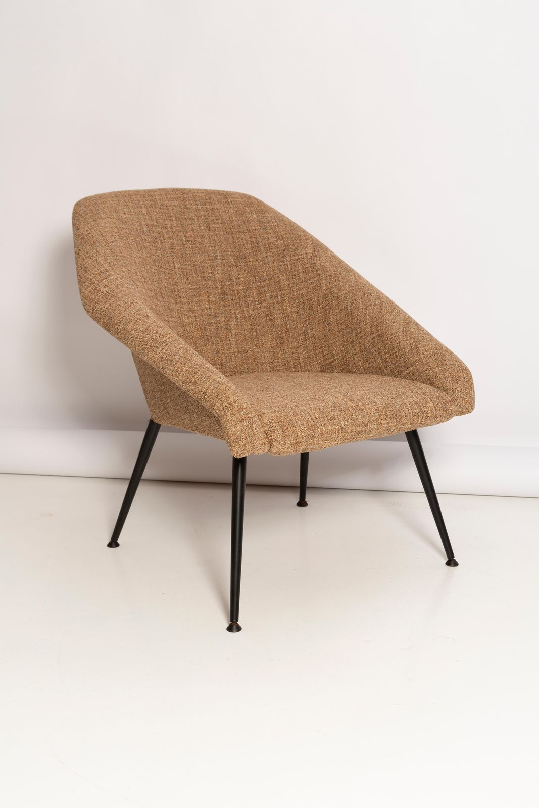 Set Of Two 20th Century Beige "Eva" Club Armchairs, 1960s photo Furniture