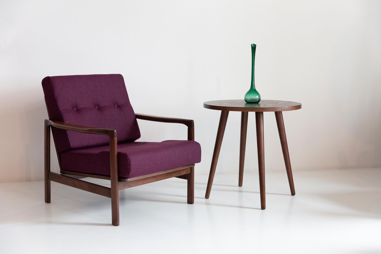 Pair Of Mid Century Purple Wool Velvet Armchairs, Zenon Baczyk, Poland, 1960s photo for sale