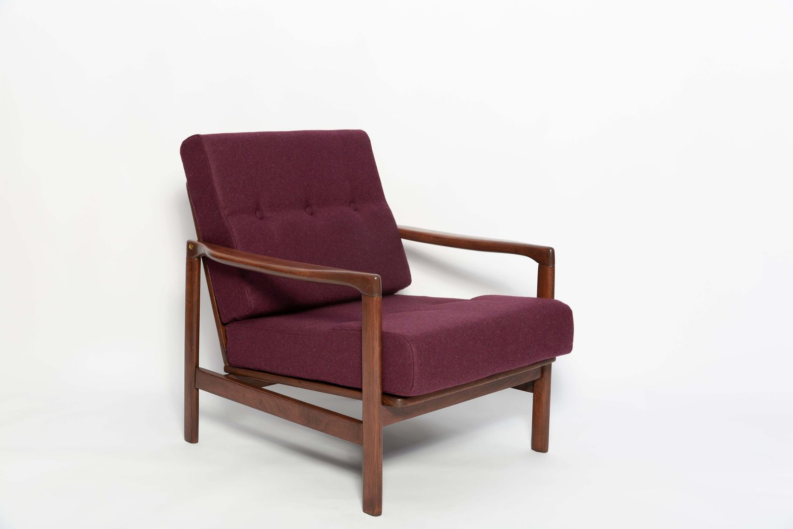 Paar Mid Century Fauteuils Met Paarse Wolvelours Bekleding, Zenon Baczyk, Polen, Jaren 1960 photo vinterior