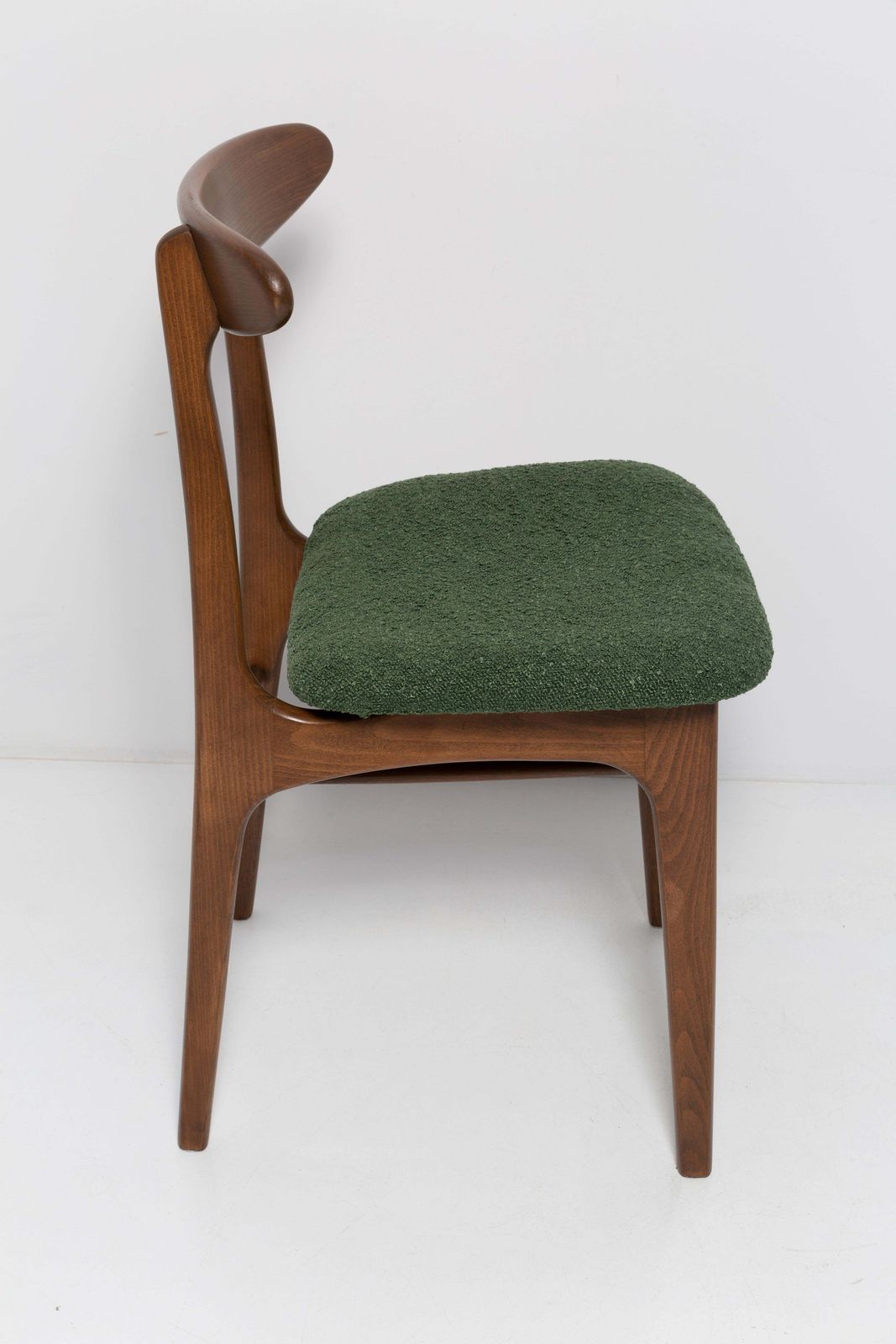 Set Of Six Mid Century Chairs Green Boucle, Walnut, Rajmund Halas, Poland, 1960s photo vintage