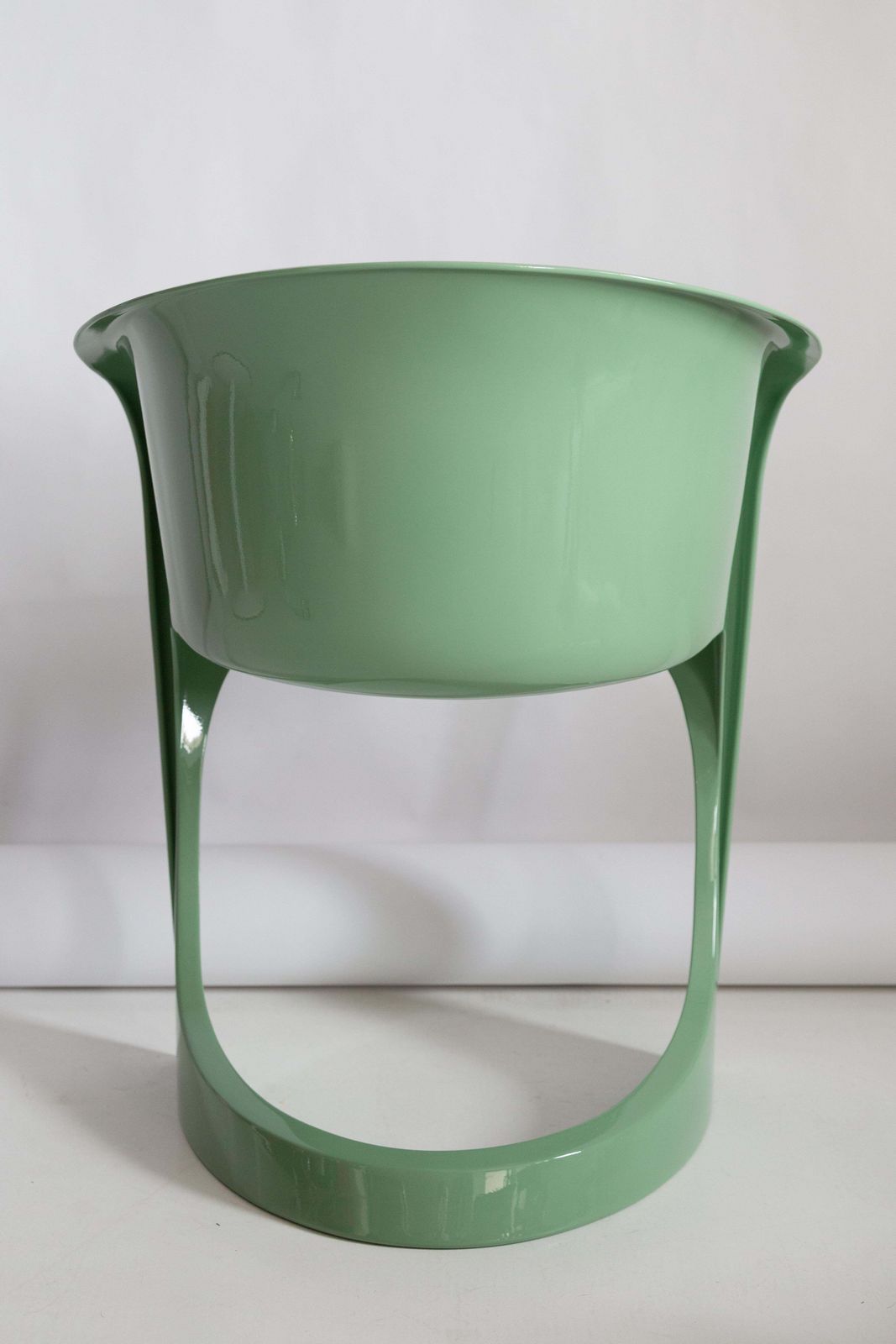 photo furniture Set Of Four Mid Century Glossy Mint Green Cado Chairs, Steen østergaard, 1974