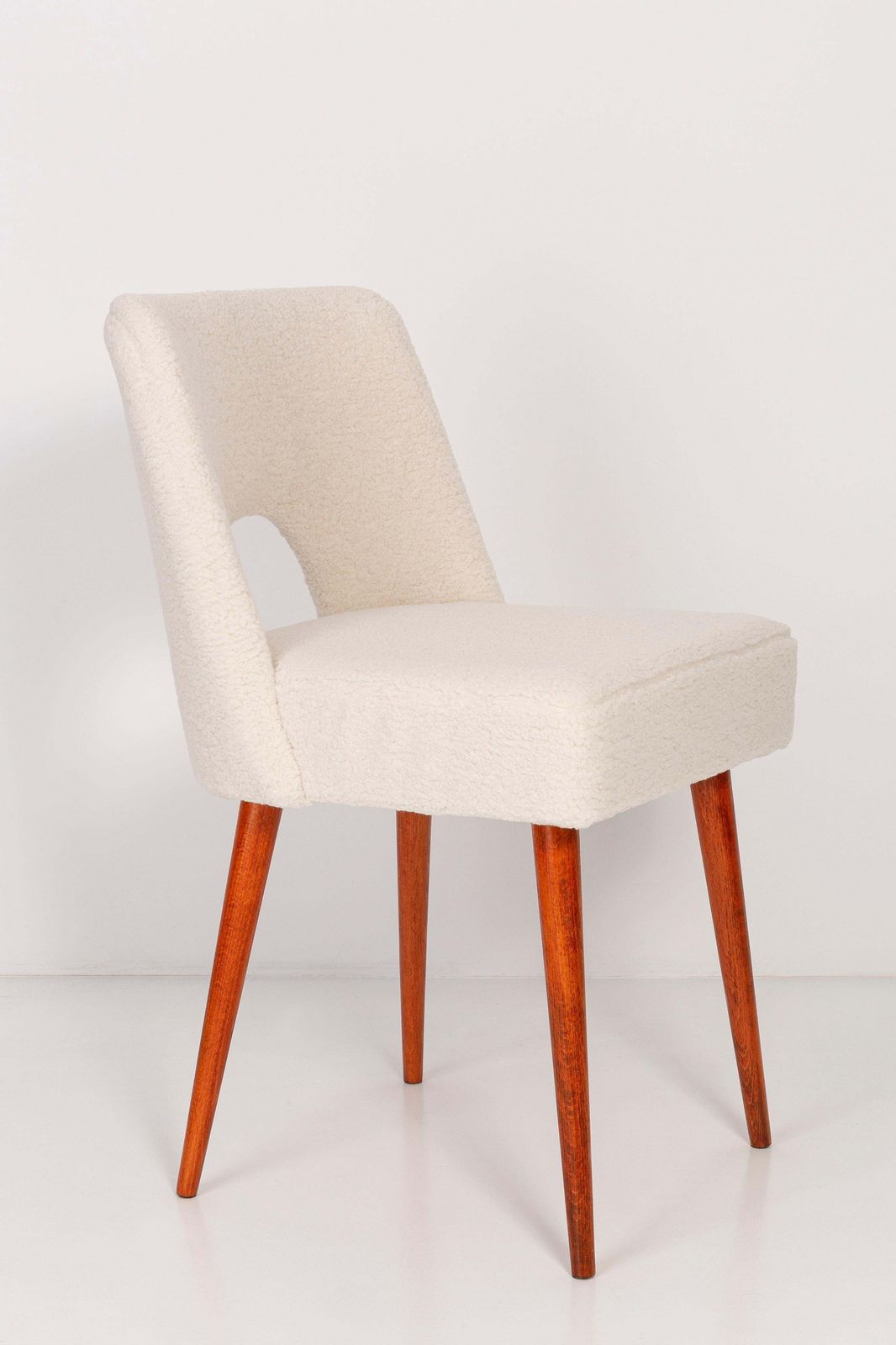 Set Of Ten Light Crème Boucle 'Shell' Chairs, 1960s photo Furniture
