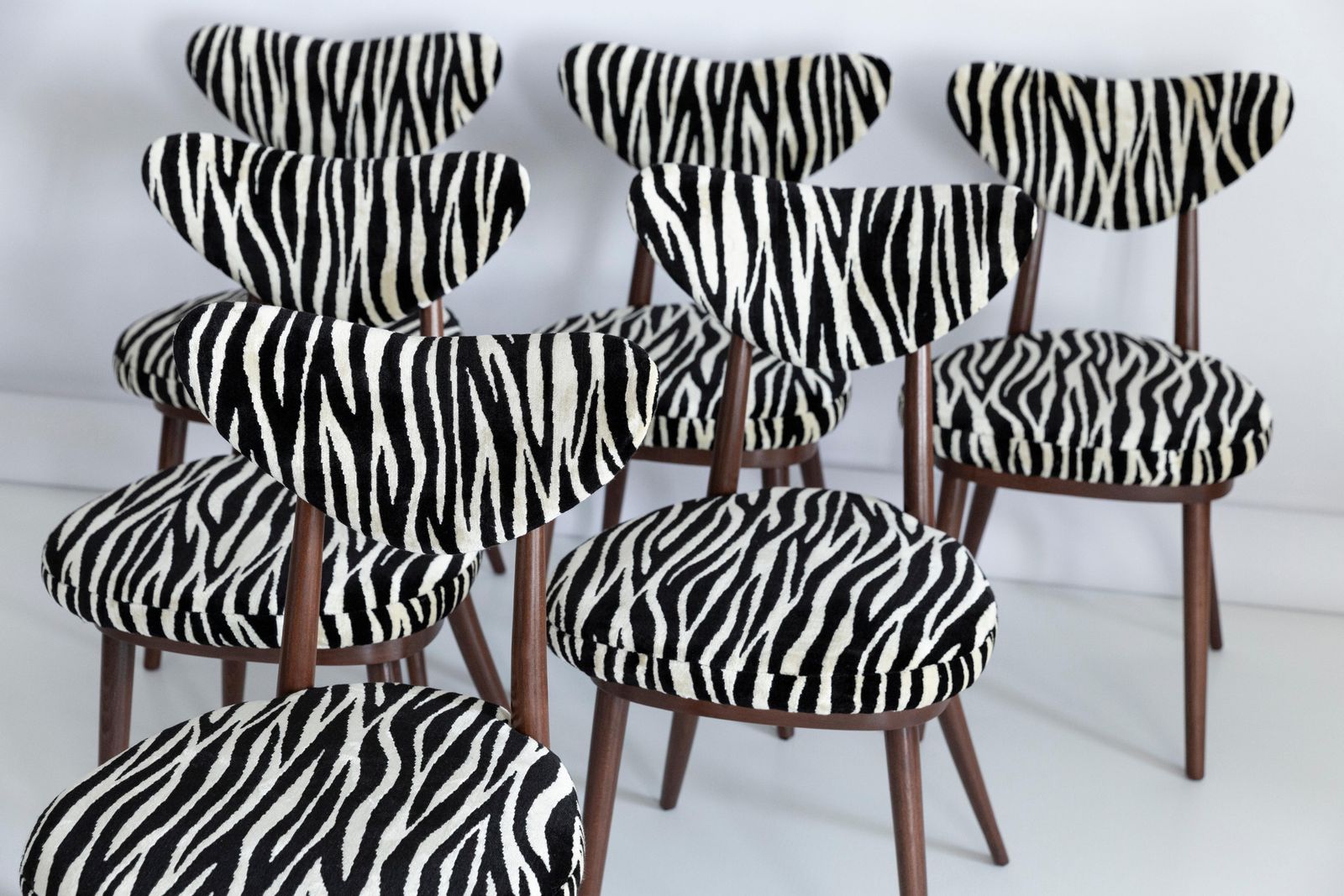 Set Of Six Midcentury Zebra Black And White Heart Chairs, Poland, 1960s photo Furniture