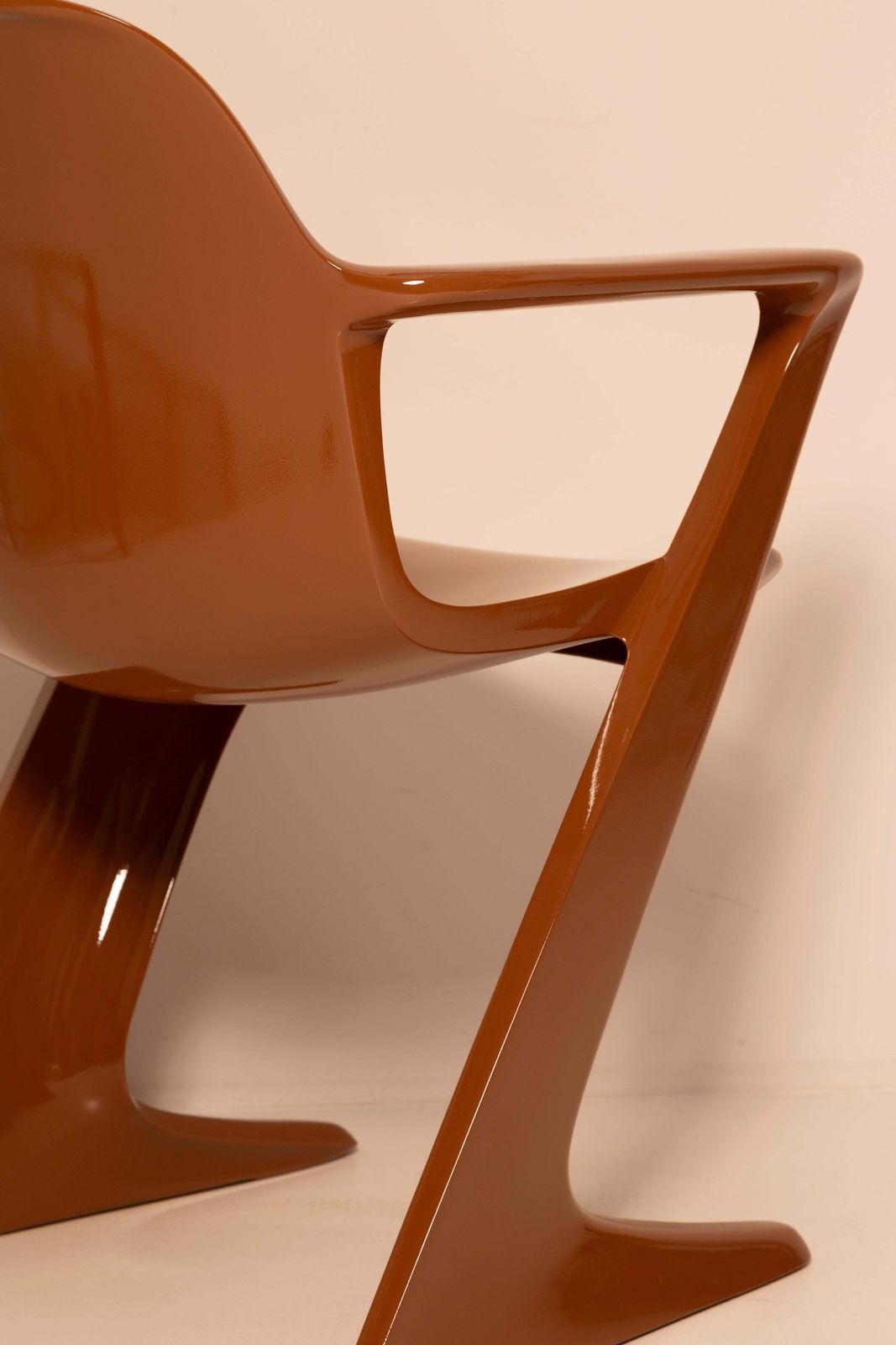photo for sale Set Of Eight Mid Century Mocha Pantone Kangaroo Chairs, Ernst Moeckl, Germany