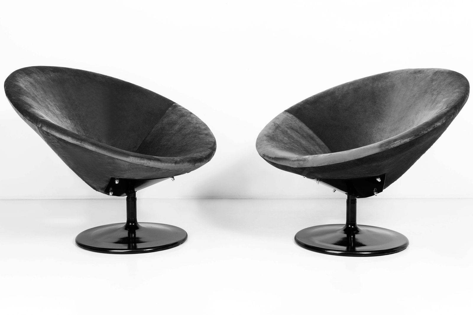 Set Of Two 20th Century Vintage Black Velvet Swivel Armchairs, 1960s photo for sale