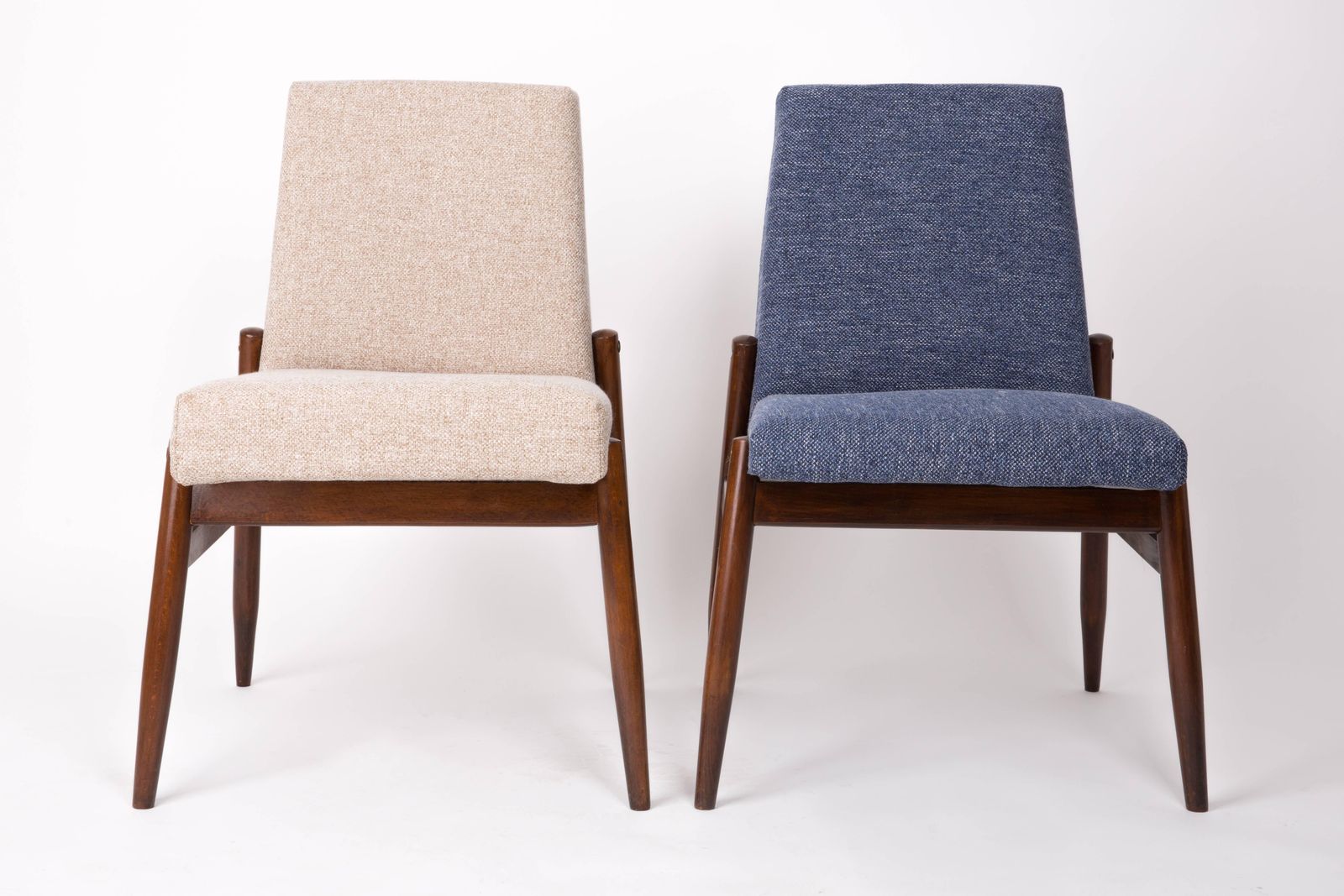 20th Century Beige Armchair, 300 227 Type, 1960s, Poland. photo furniture