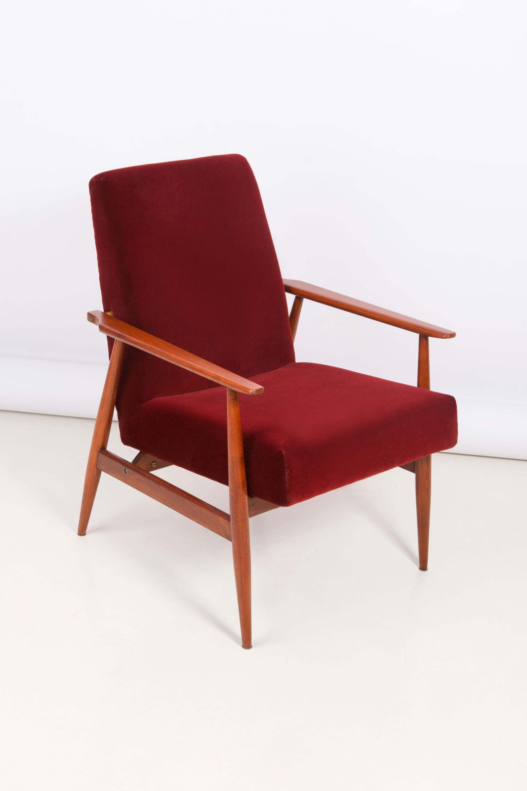 20e Eeuwse Dante Fauteuil In Bordeauxrood, H. Lis, Ca. Jaren 1960 photo furniture