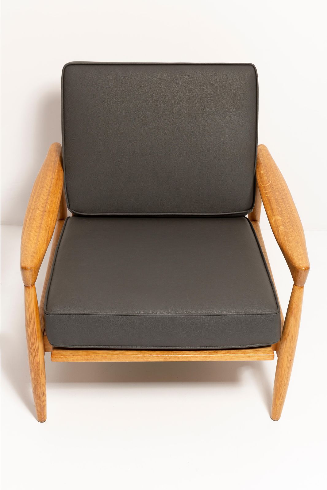 Scandinavian Oak Lounge "Kolding" Armchair By Erik Worts, 1960s photo vintage
