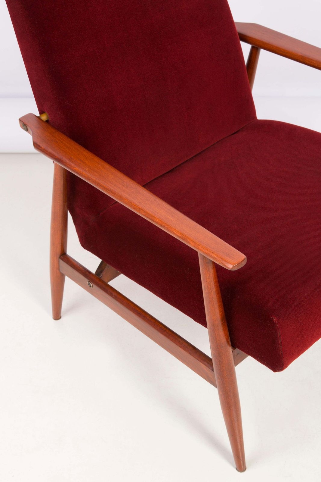 Set Of Two 20th Century Burgundy Dark Red Dante Armchairs, H. Lis, 1960s photo for sale