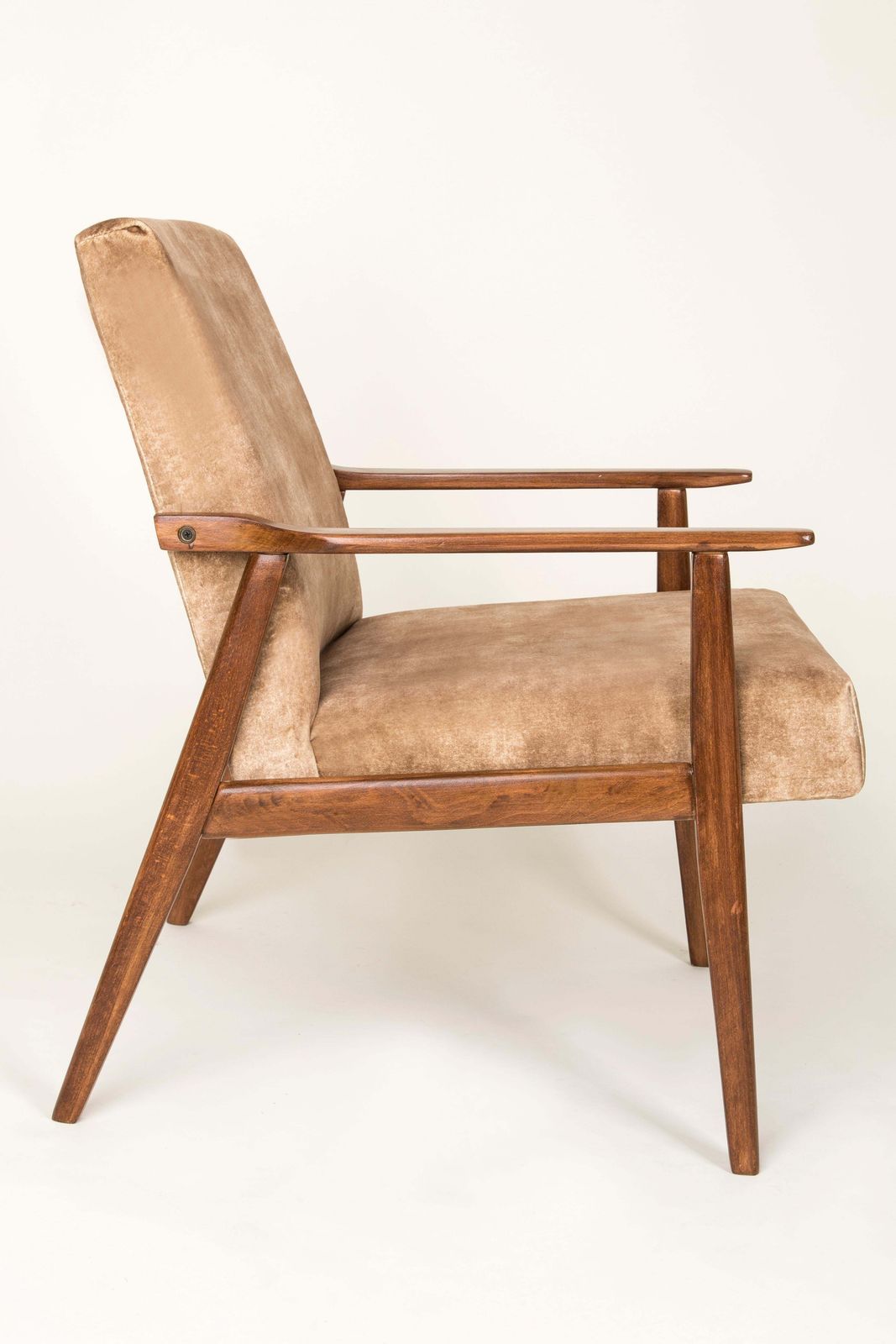 20th Century Pair Of Lion Beige Dante Armchairs, 1960s photo vinterior