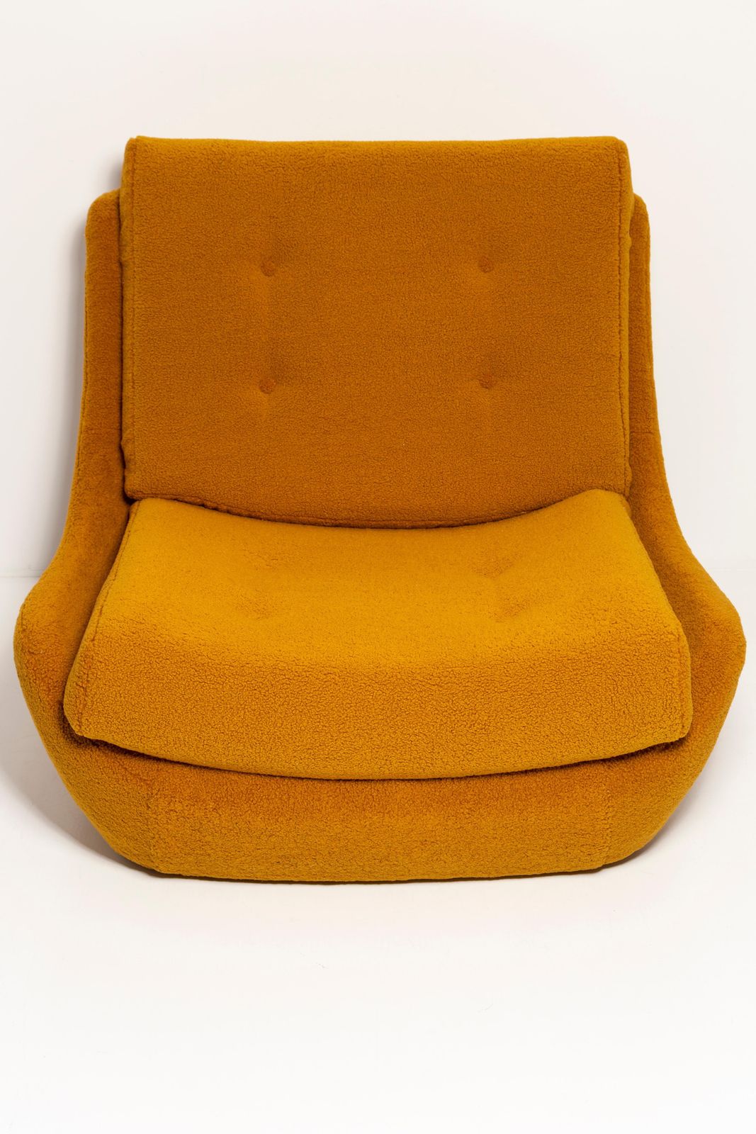 Meubels 20e Eeuwse Vintage Oker Gele Bouclé Atlantis Fauteuil, Ca. Jaren 1960 photo
