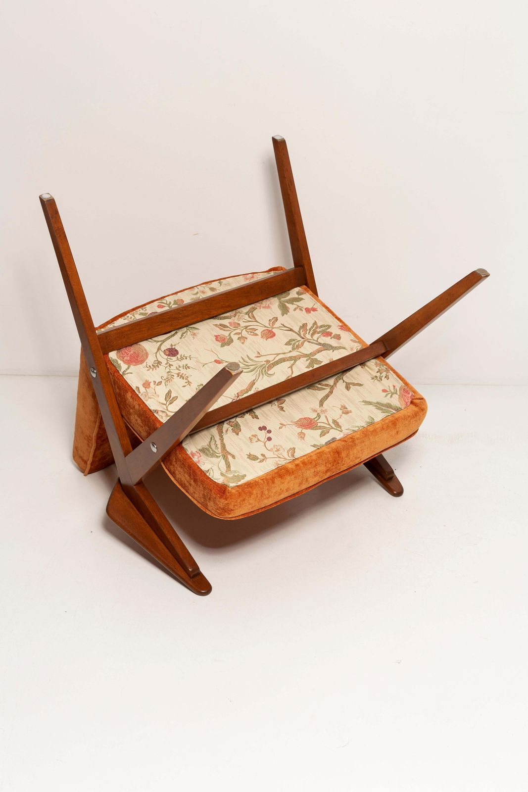 Set Of Two Midcentury Orange Bunny Armchairs By Jozef Chierowski, Poland, 1960s photo vinterior