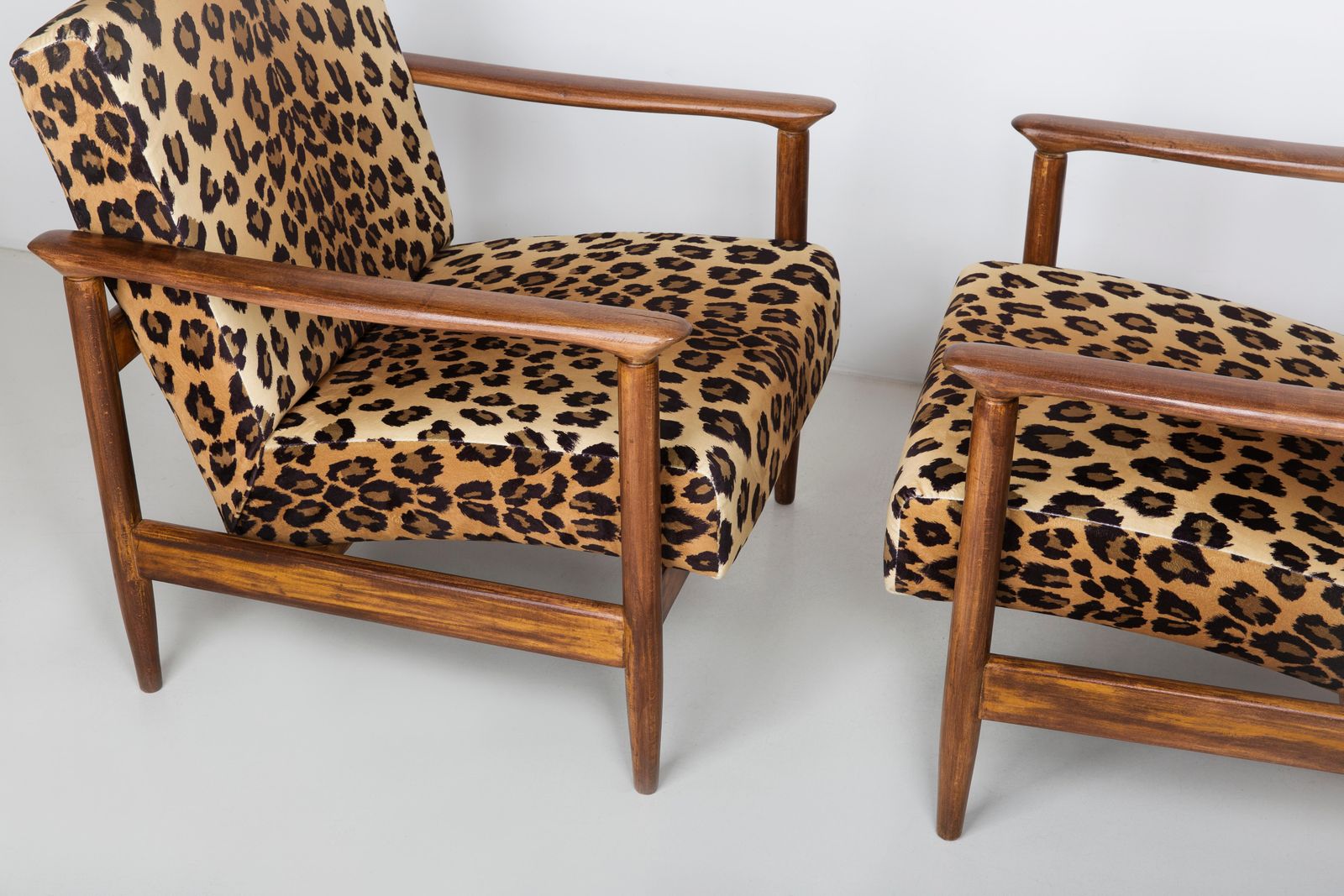 Pair Of Leopard Print Velvet Armchairs, Edmund Homa, Gfm 142, 1960s, Poland photo Furniture