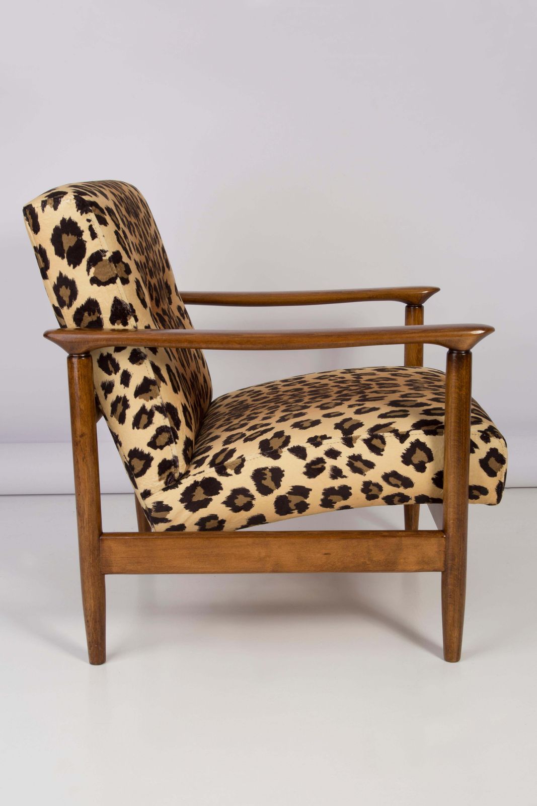 Set Of Two Leopard Velvet Vintage Armchairs, Edmund Homa, 1960s, Poland photo furniture