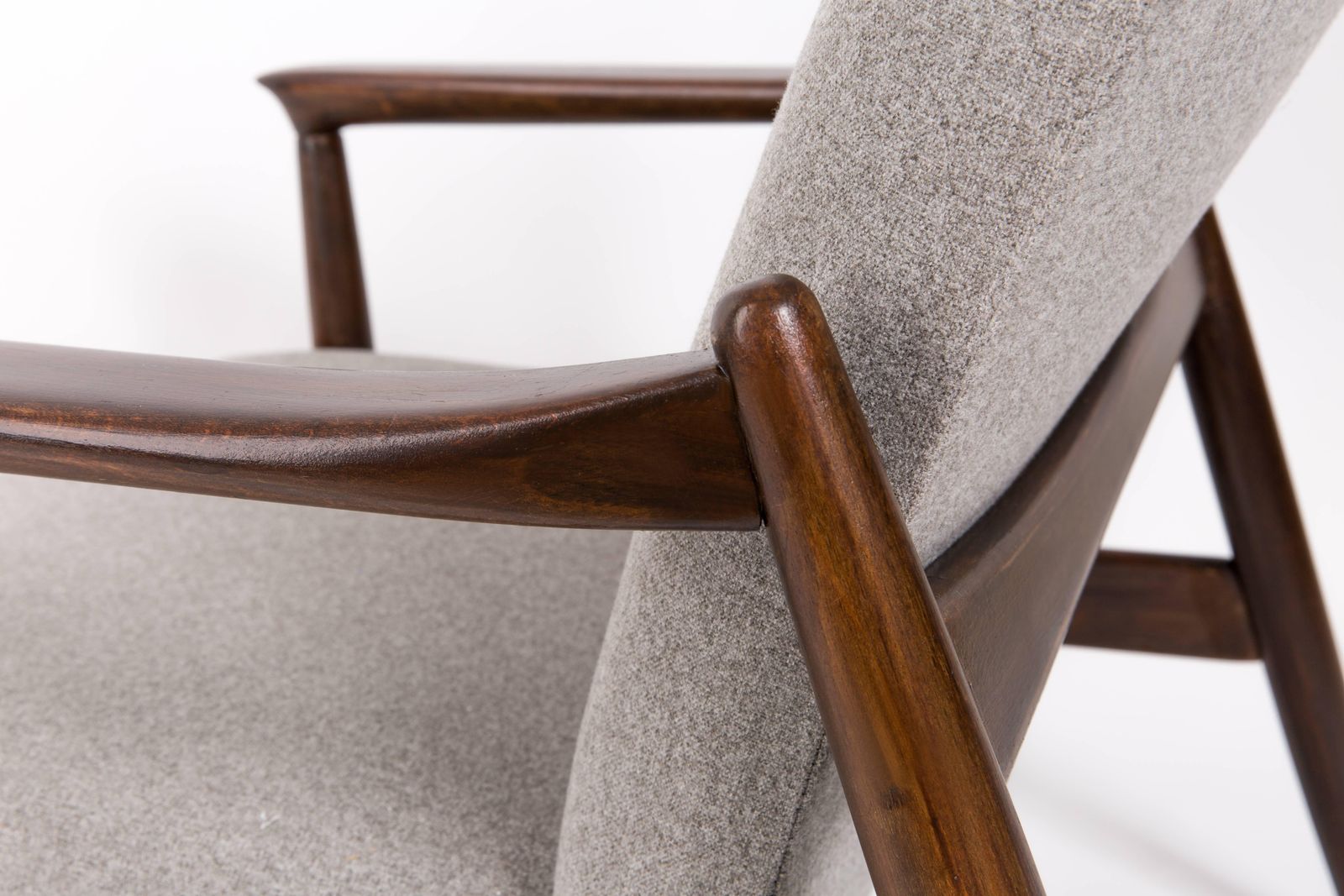 Pair Of Beige Armchairs, Edmund Homa, 1960s photo Furniture