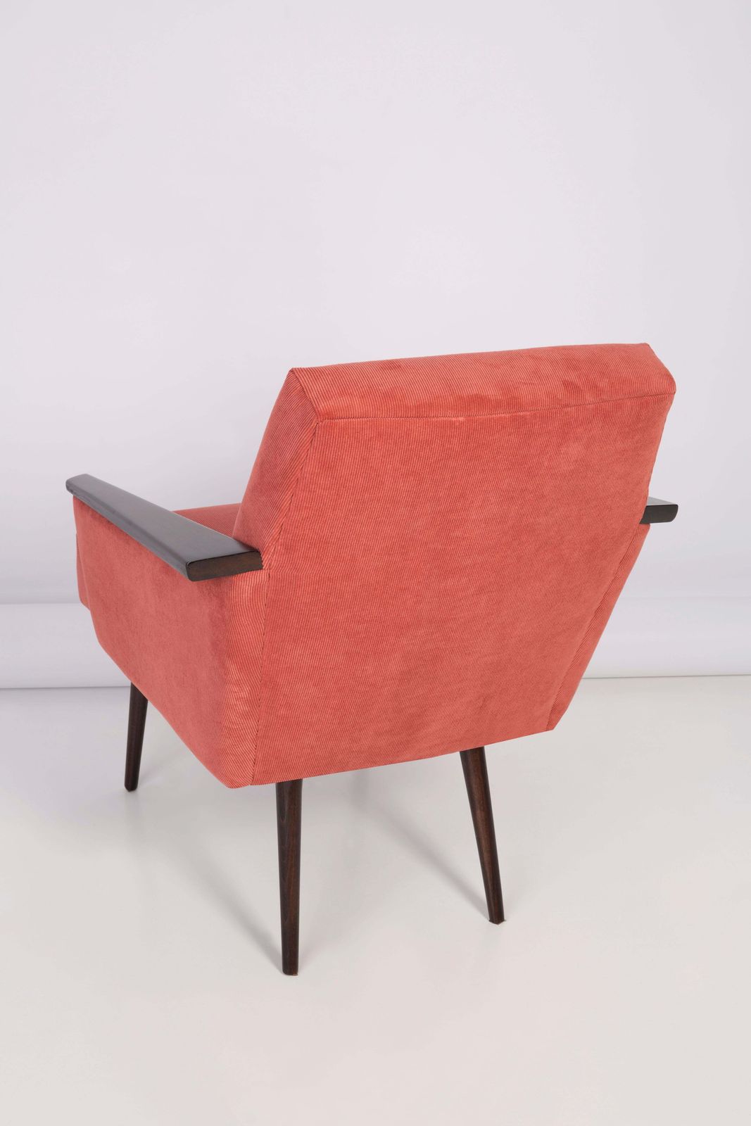 Meubels Paar Mid Century Fauteuils Met Roze Corduroy Bekleding, Jaren 1960 photo