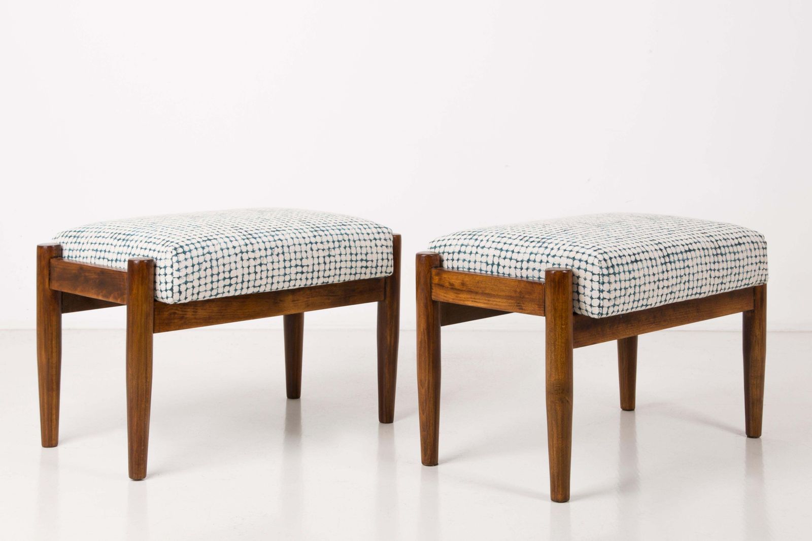 2976.0 Set Of White And Aqua Vintage Armchairs And Stools, Edmund Homa, 1960s photo
